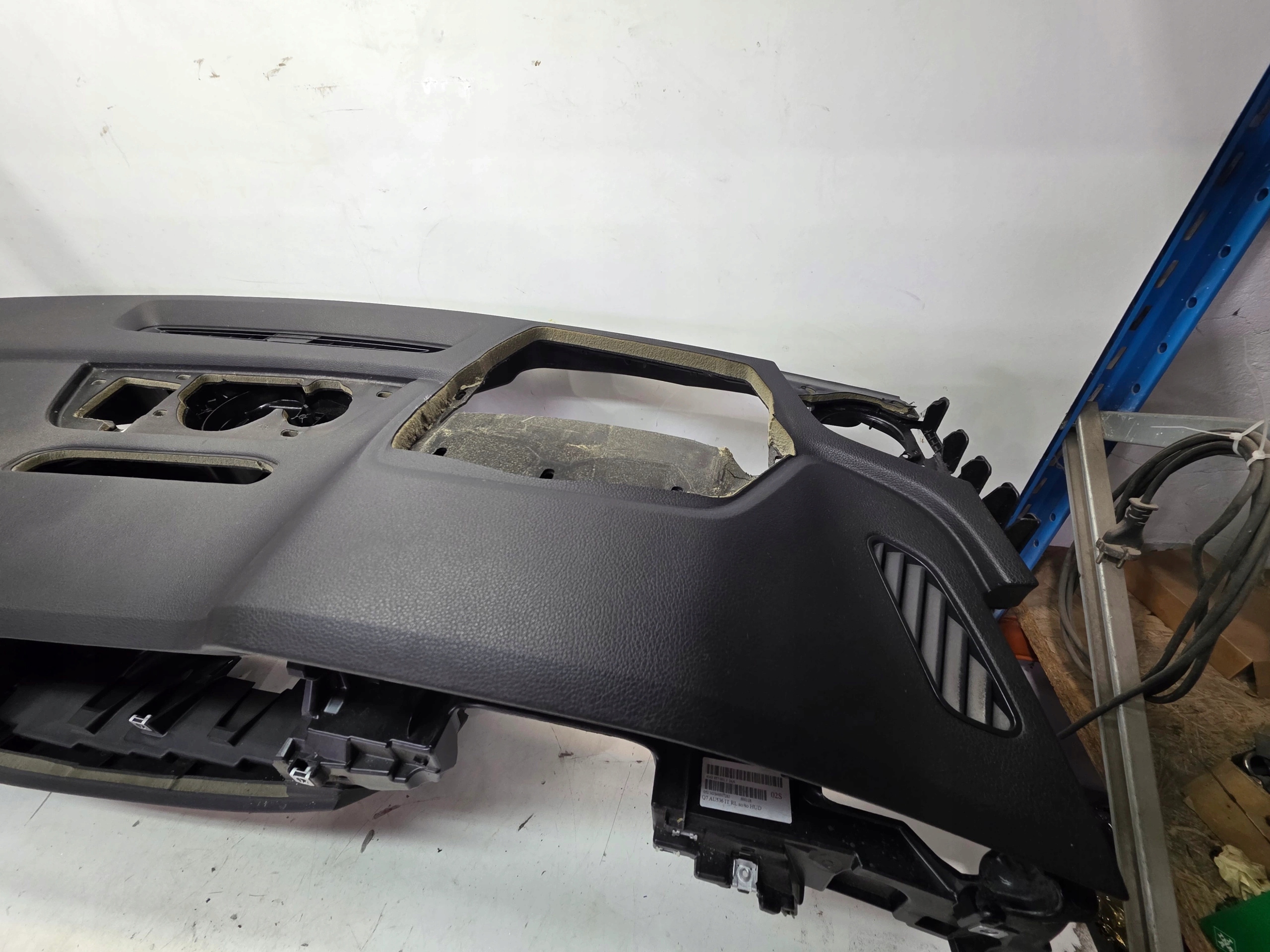 dashboard console cockpit HEAD UP AUDI Q7 4M 4M2857001J ANGIELSKA
