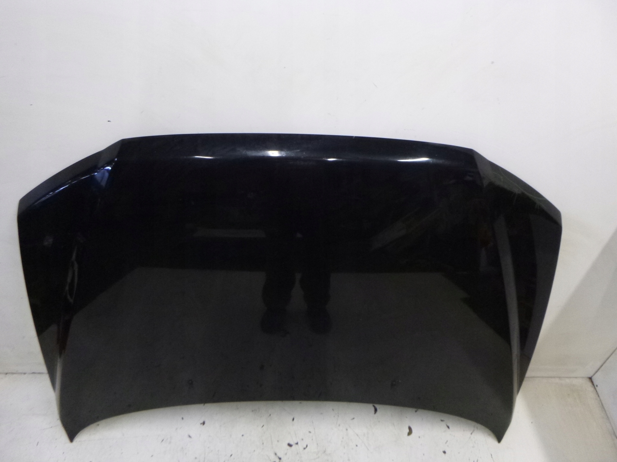 bonnet Mitsubishi Space Wagon X08A 2004r.