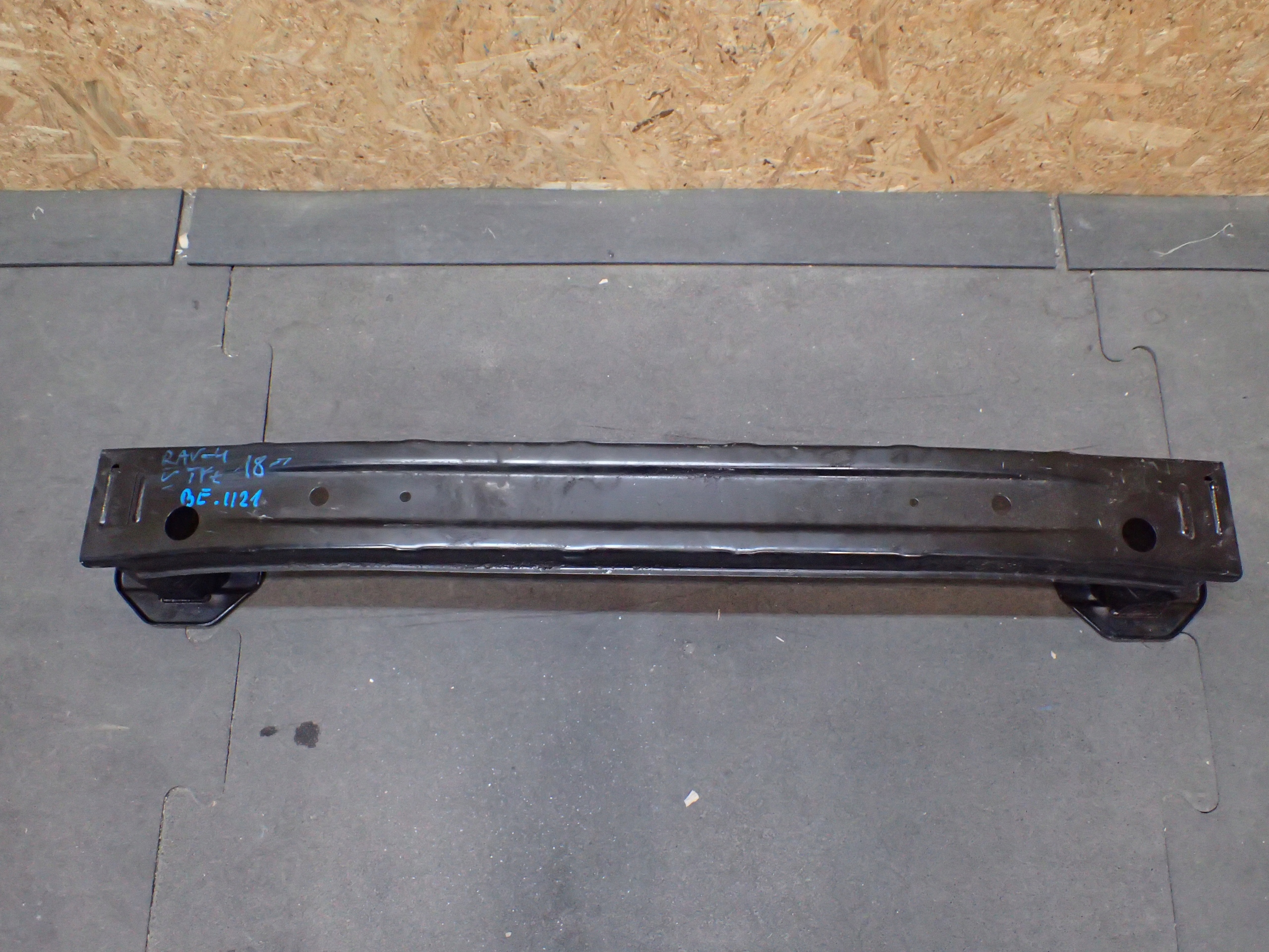 TRAVERSA PARAURTI POSTERIORE TOYOTA RAV 4 V 5 18
