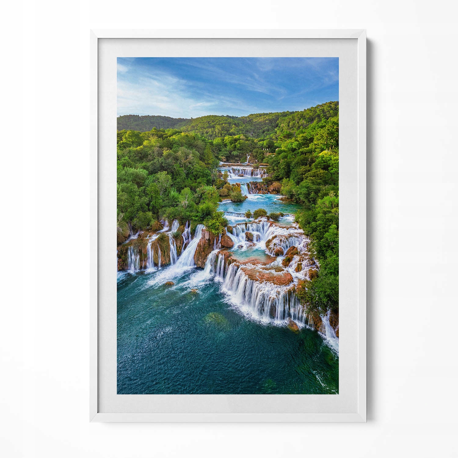 Dekorativní nástěnný obraz s grafikou Vodopády a řeka Krka Chorvatsko 70x100 cm