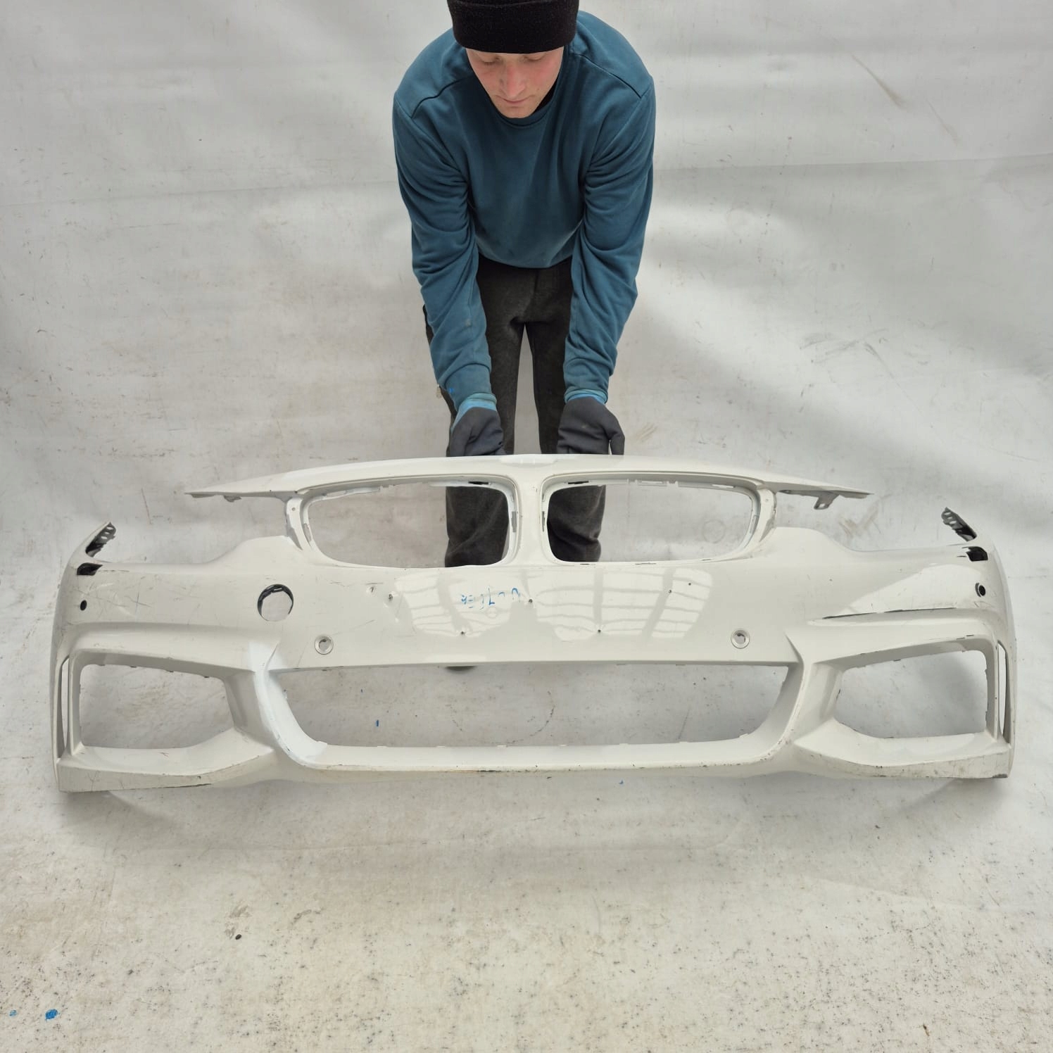 RENAULT ZOE 2012- fender left front front 631018491R
