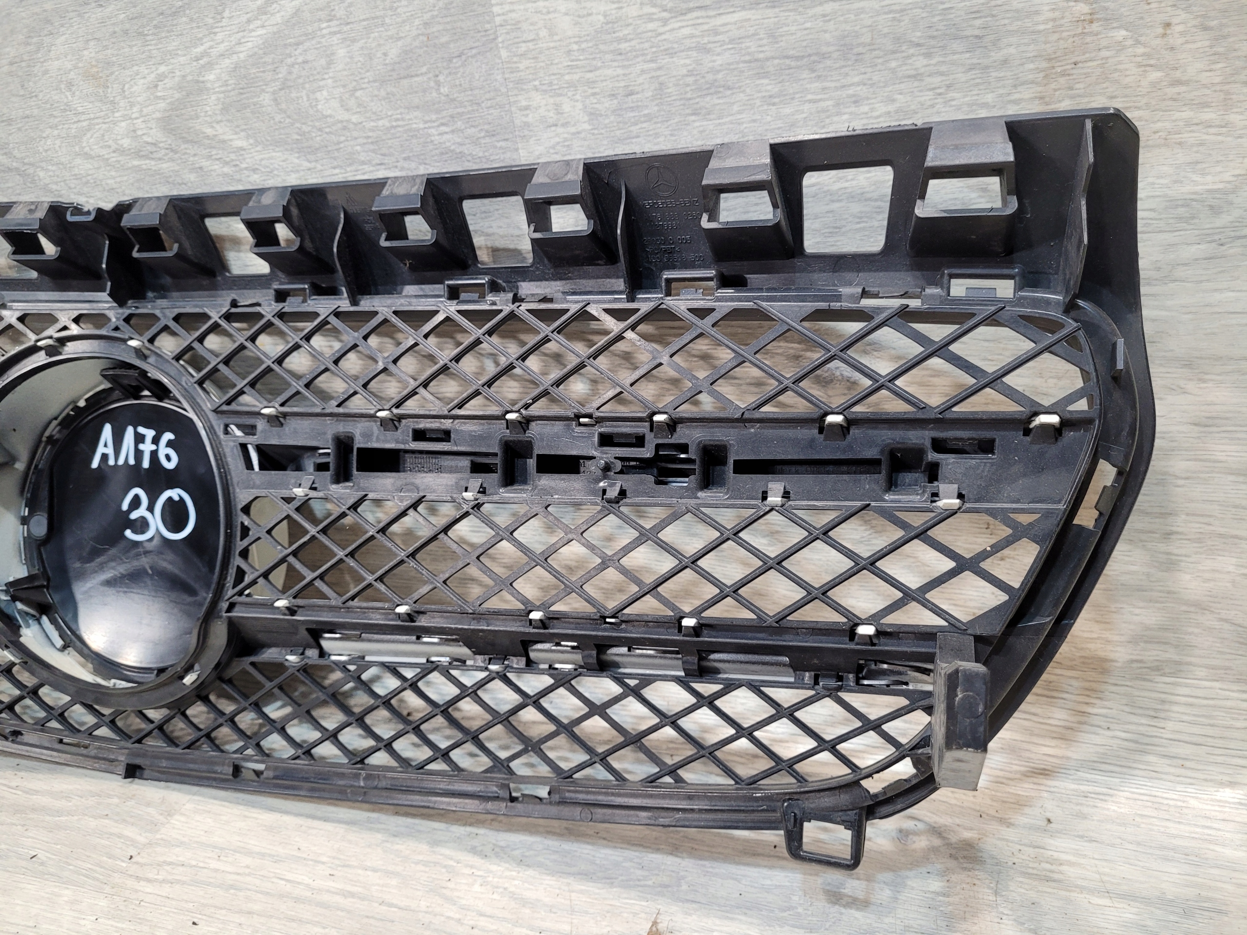 Mercedes-Benz A-Klasse W176 Kühlergrill FRONTGRILL Kühlergitter - Thumbnail 7