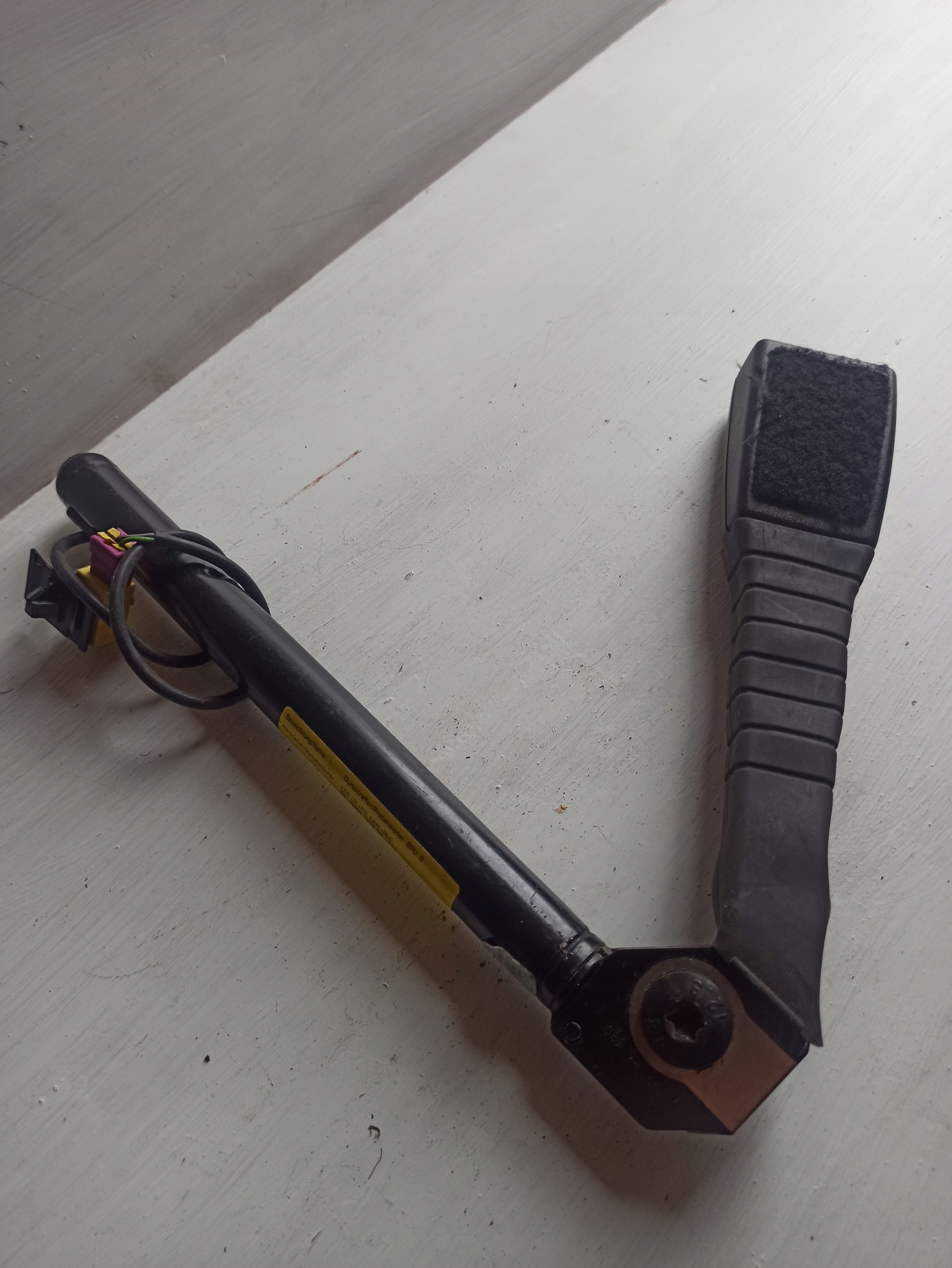 OPEL VECTRA C adjuster supports left front 13127948F