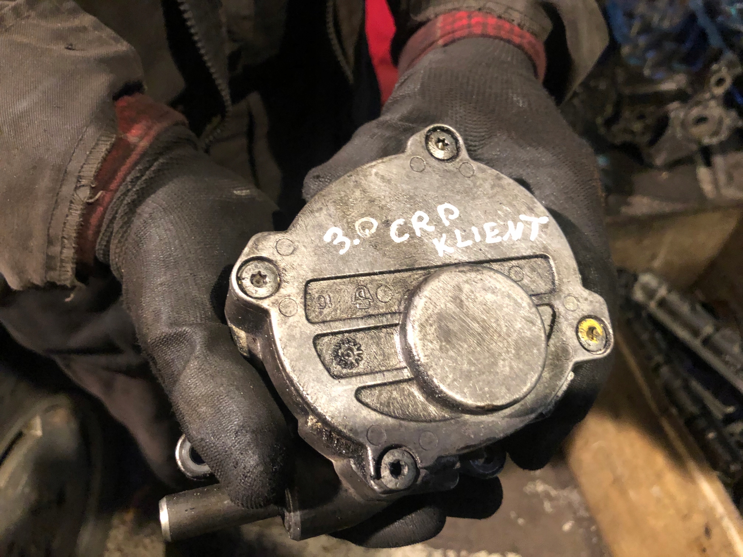 Jeep Commander Grand 3.0 CRD насос waku vacum