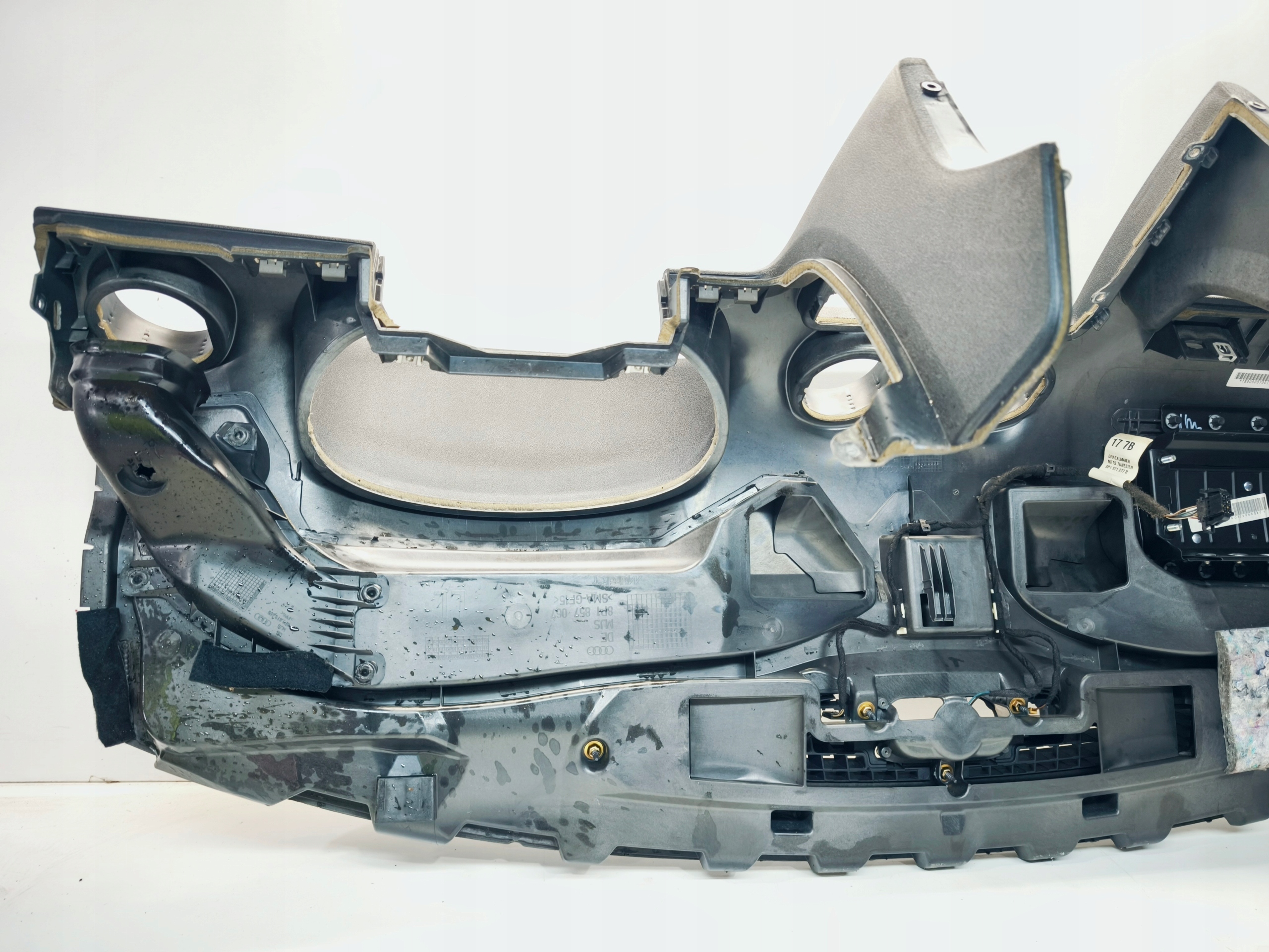 dashboard cockpit console AUDI A3 8P 8P1857041A 24A SOUL original 1/25