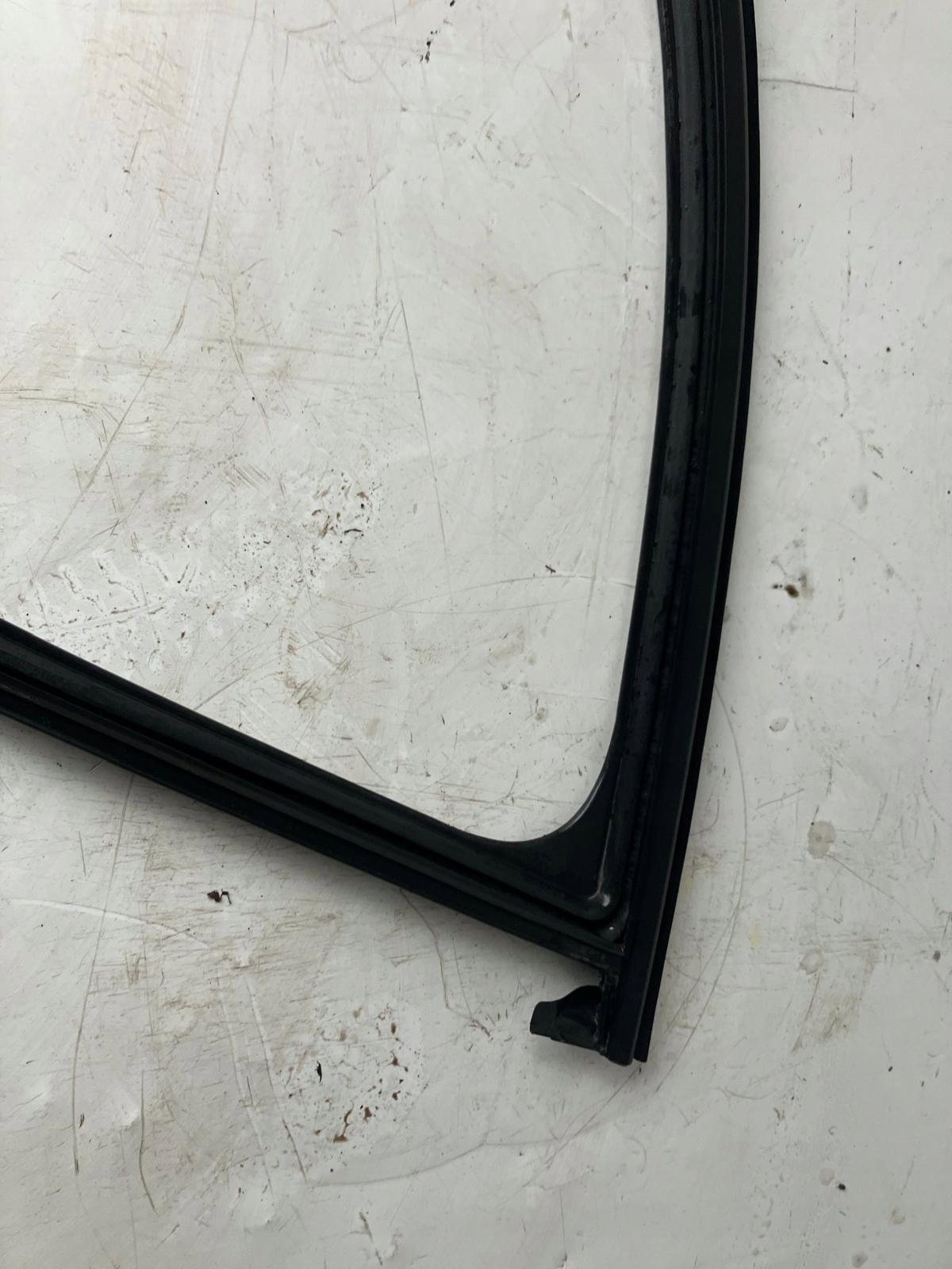 frame gasket door left front PEUGEOT 308 T9 9677894980