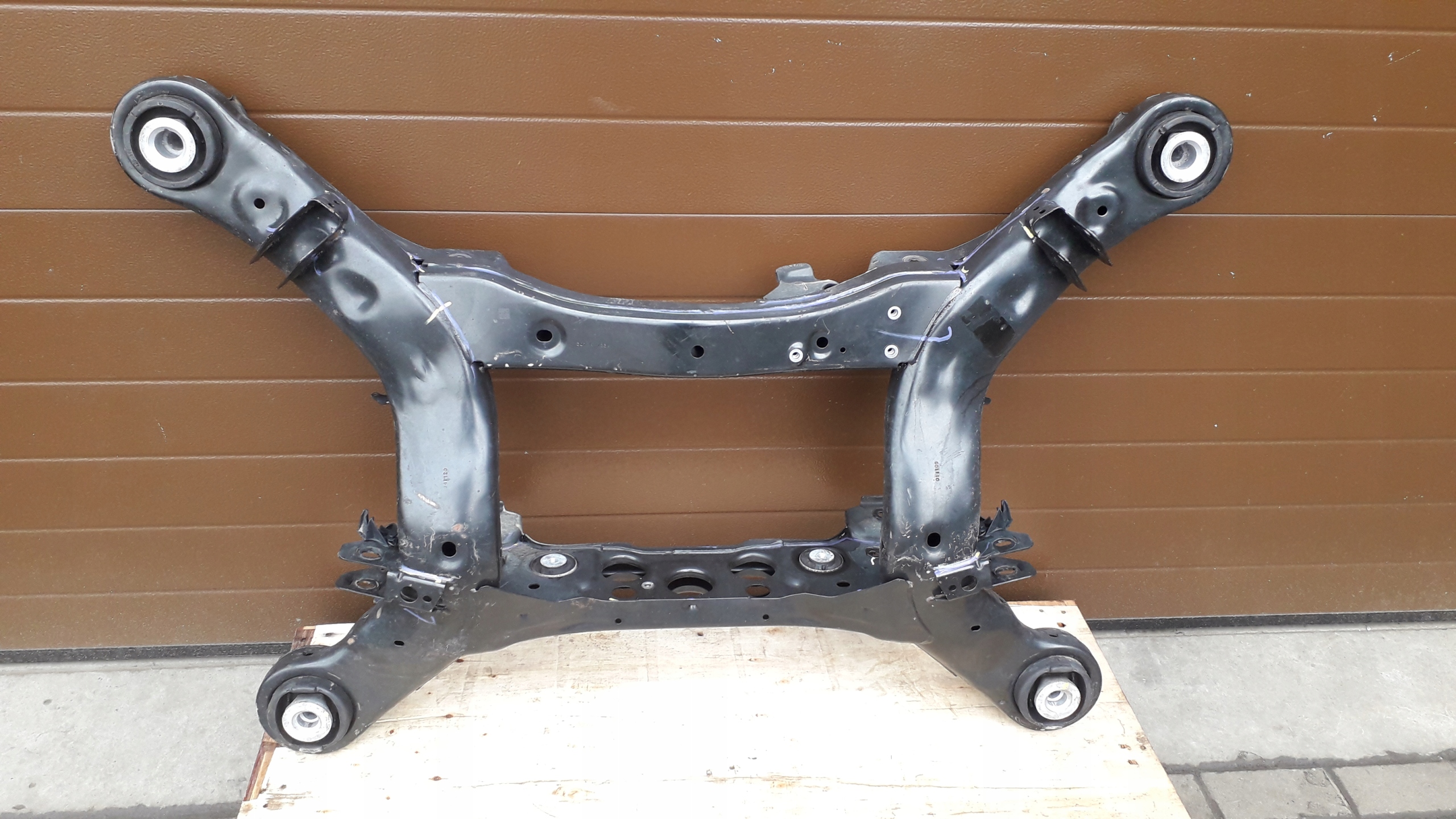 ML W164 GL X164 W251 sider axle beam LAWA subframe rear part