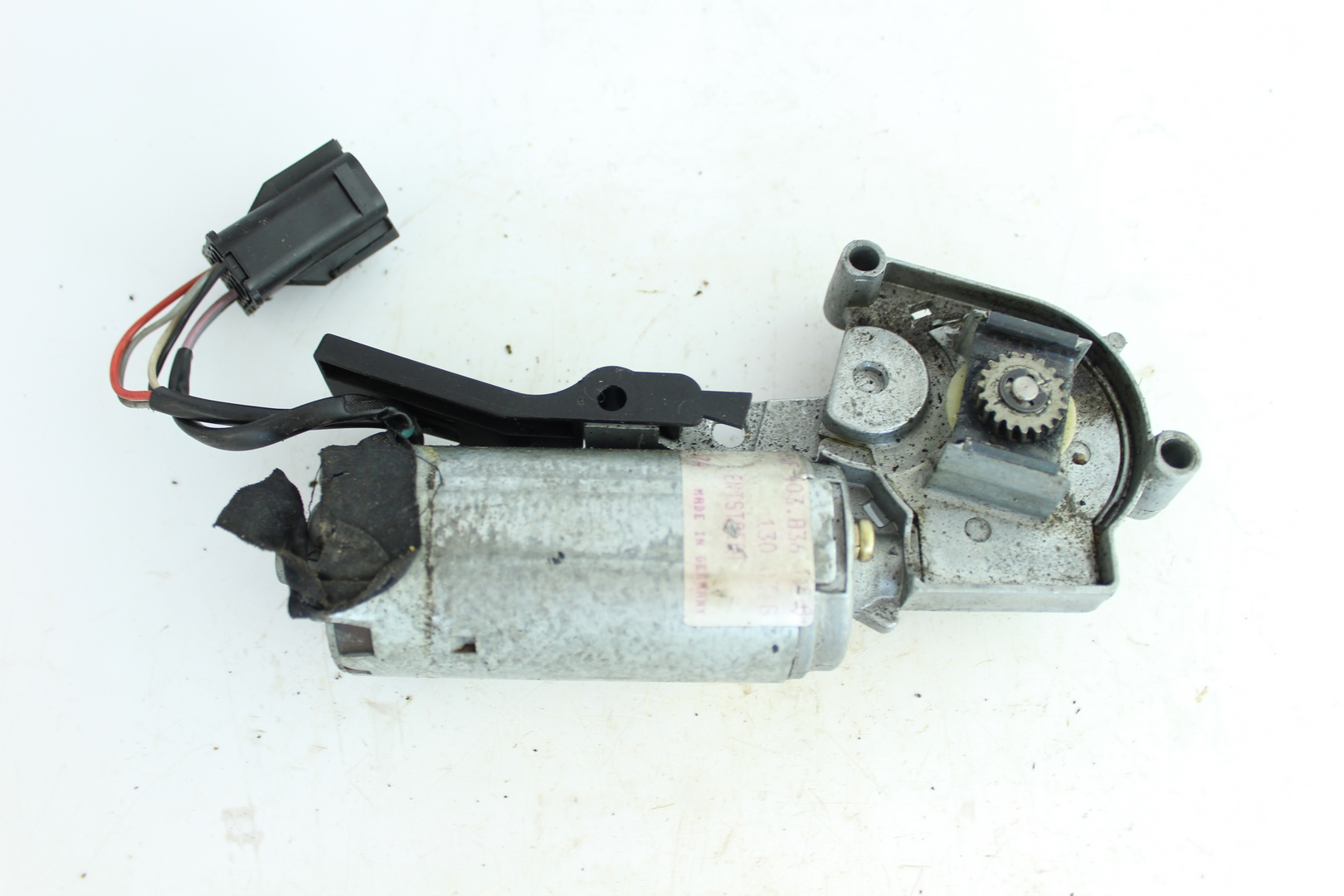 Motor Wischer BMW heck 83518760 BMW