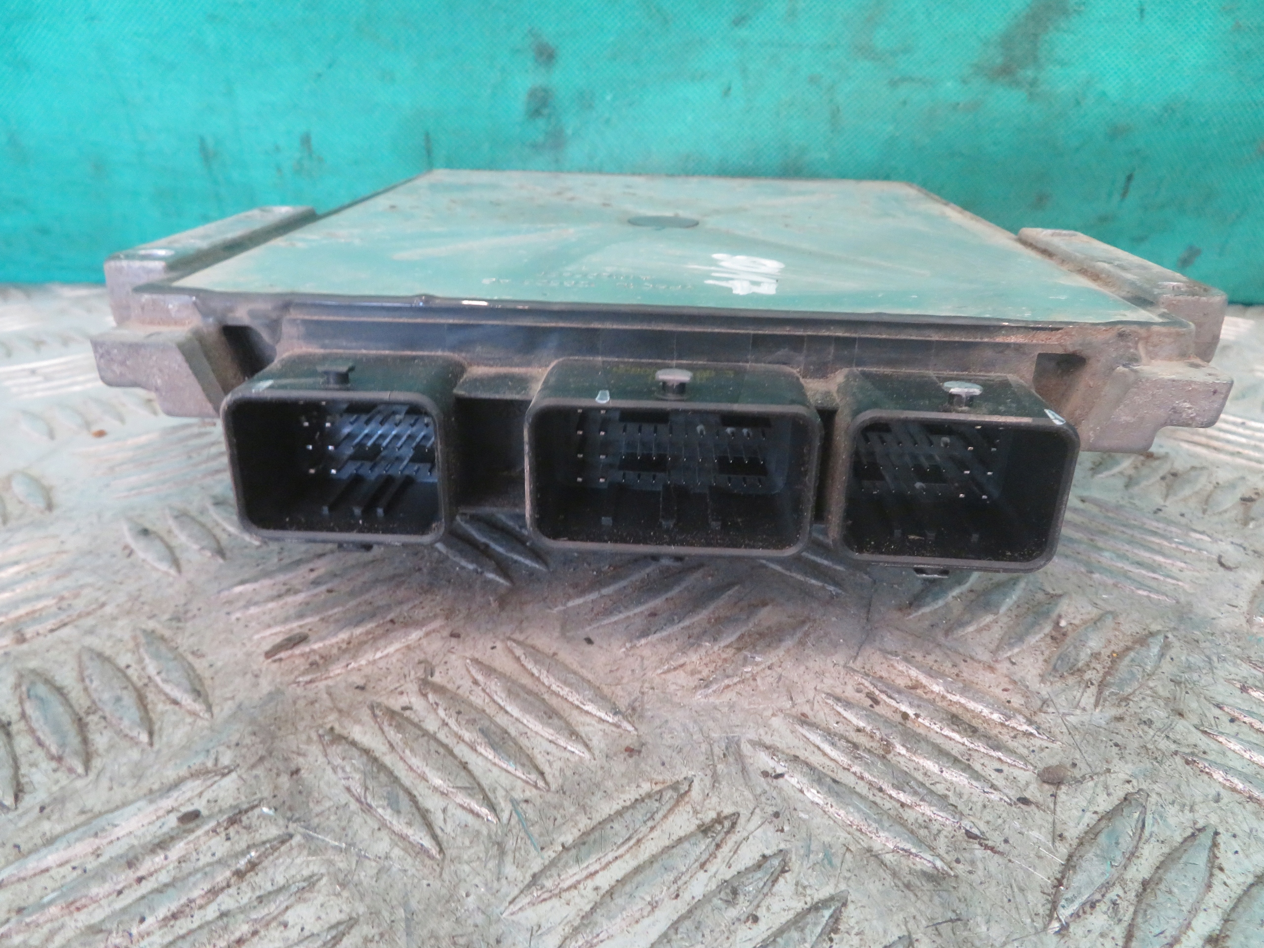 computer control unit of the engine FORD TRANSIT MK7 10R AC11-12A650-BA