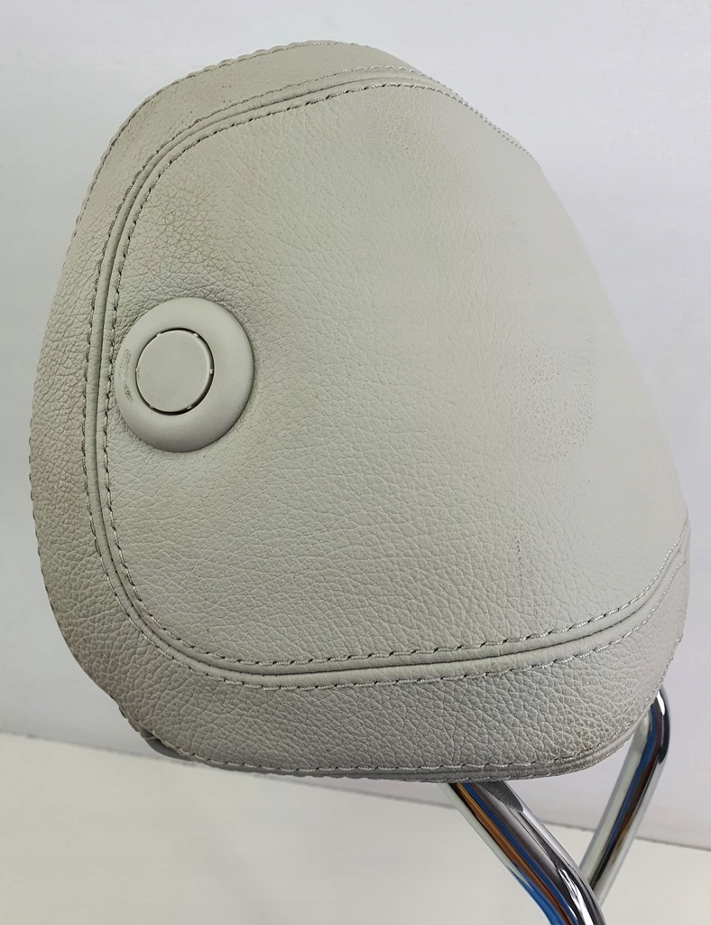 ZAGLOWEK LEWY PRZOD MERCEDES W246 SKORZANY Car type Passenger cars