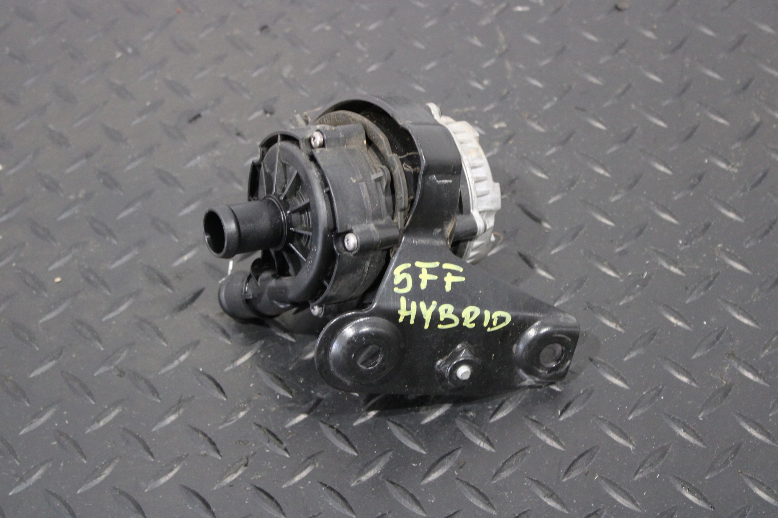 PUMPA PUMPA VODE CUPRA FORMENTOR 5FF 04L965567