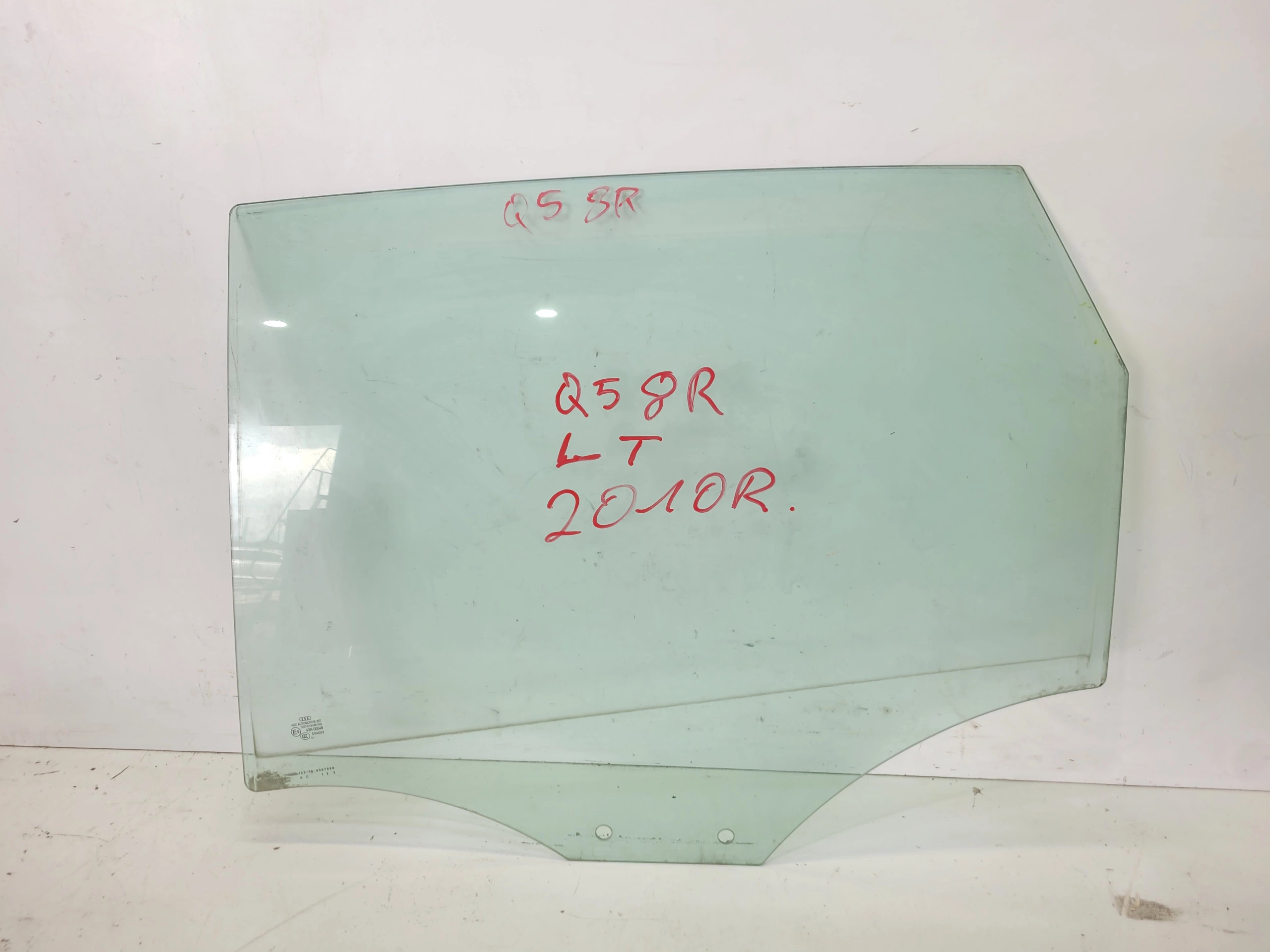 window side door left rear part AUDI Q5 8R 2010R original