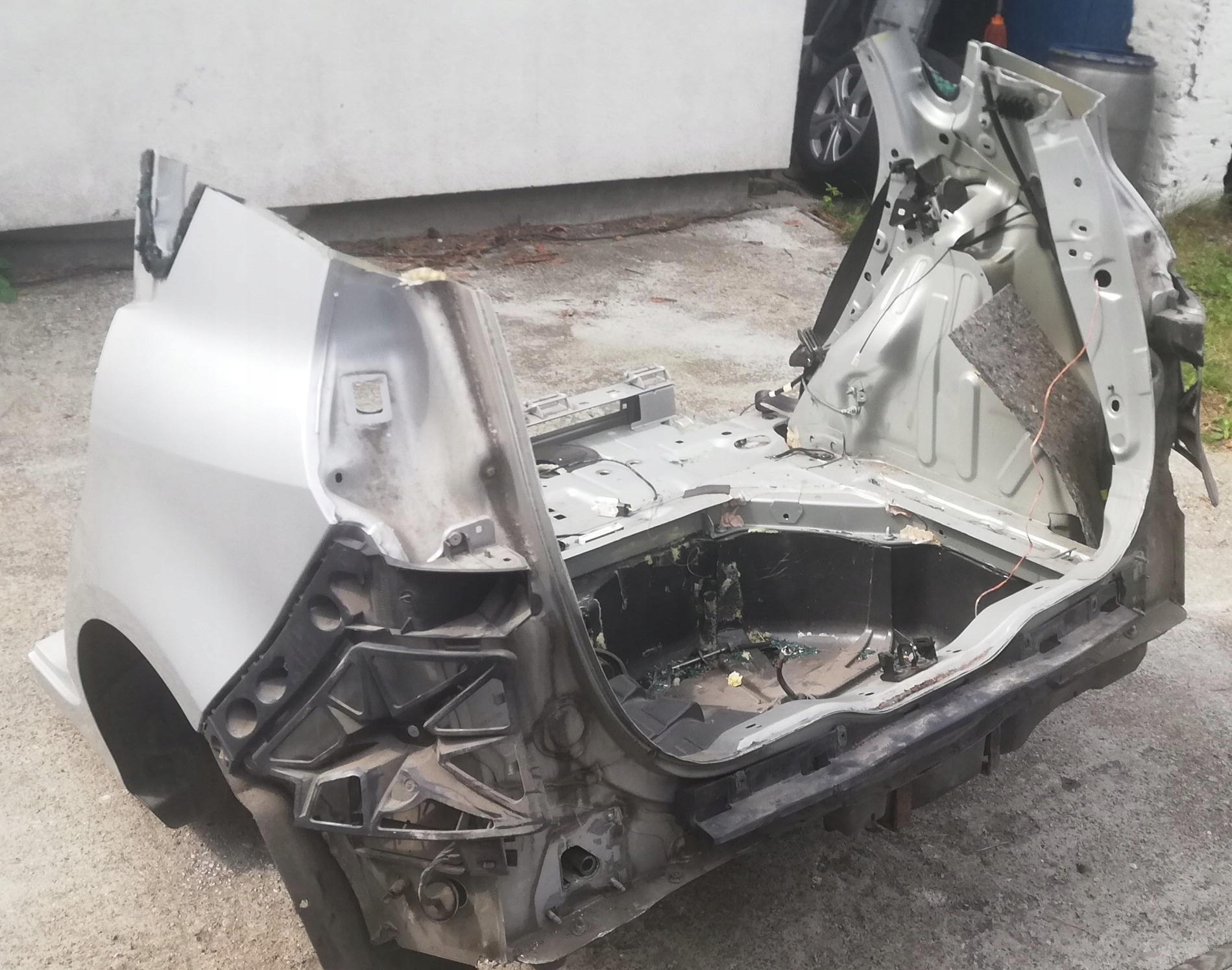 renault scenic 3 ćwiartka tylna