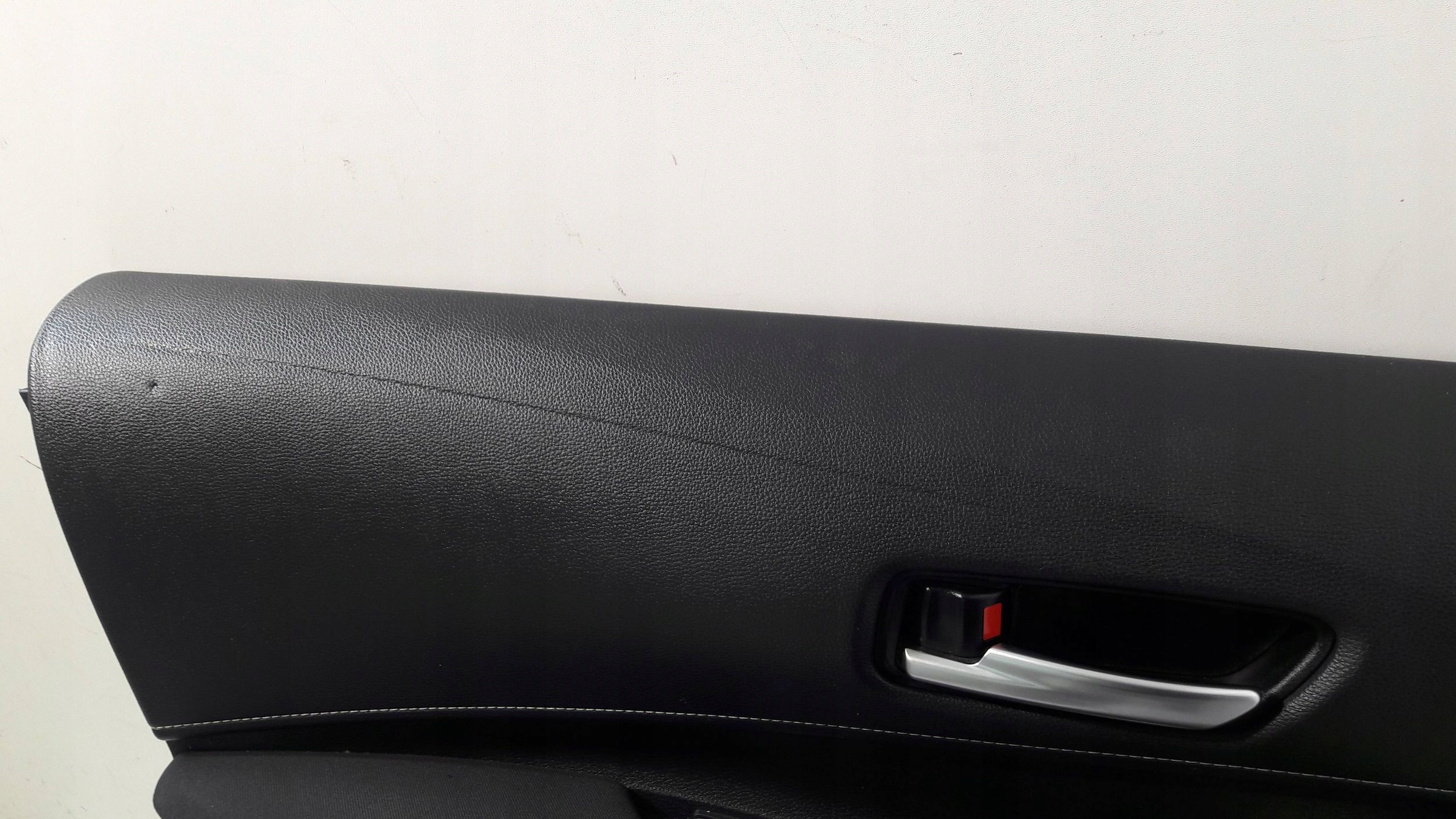 Toyota Corolla E21 side door left front 67612-02860 (ET66)