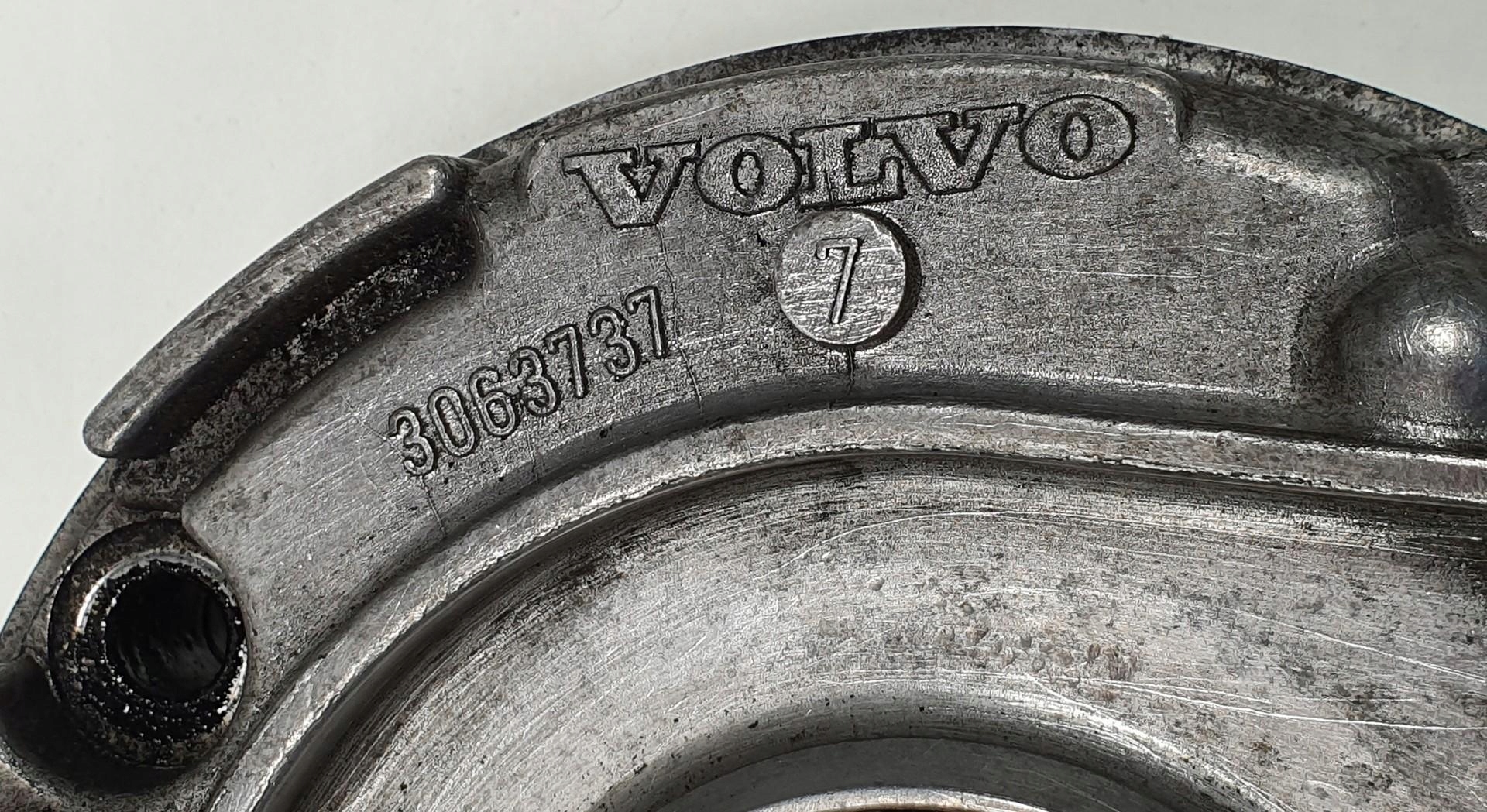 POMPA OLEJU OLEJOWA VOLVO XC90 V70 S80 2.4 3063737 Producent części Volvo OE