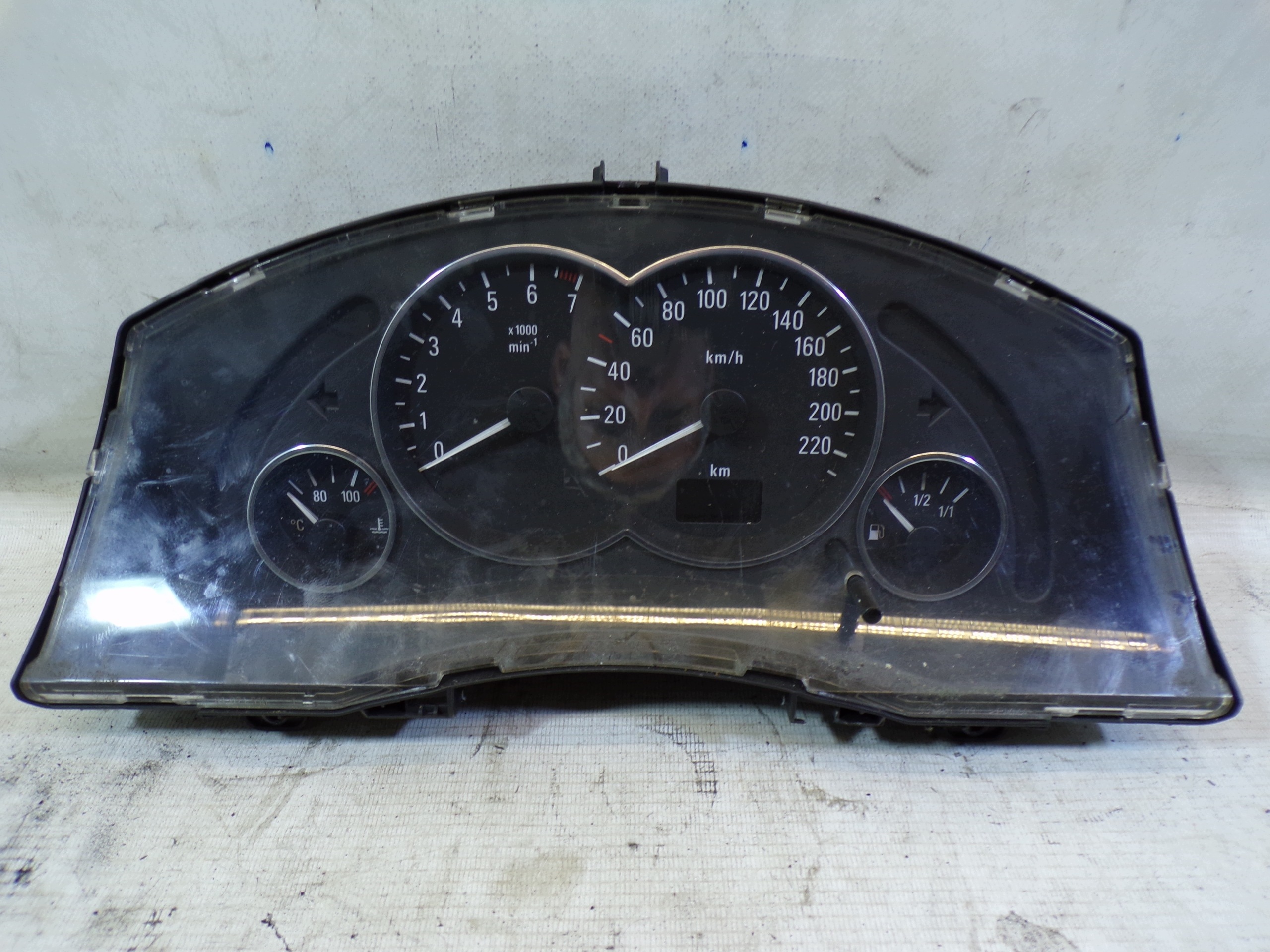 montage démarrage OPEL MERIVA A 1.4 0261208255 (1)