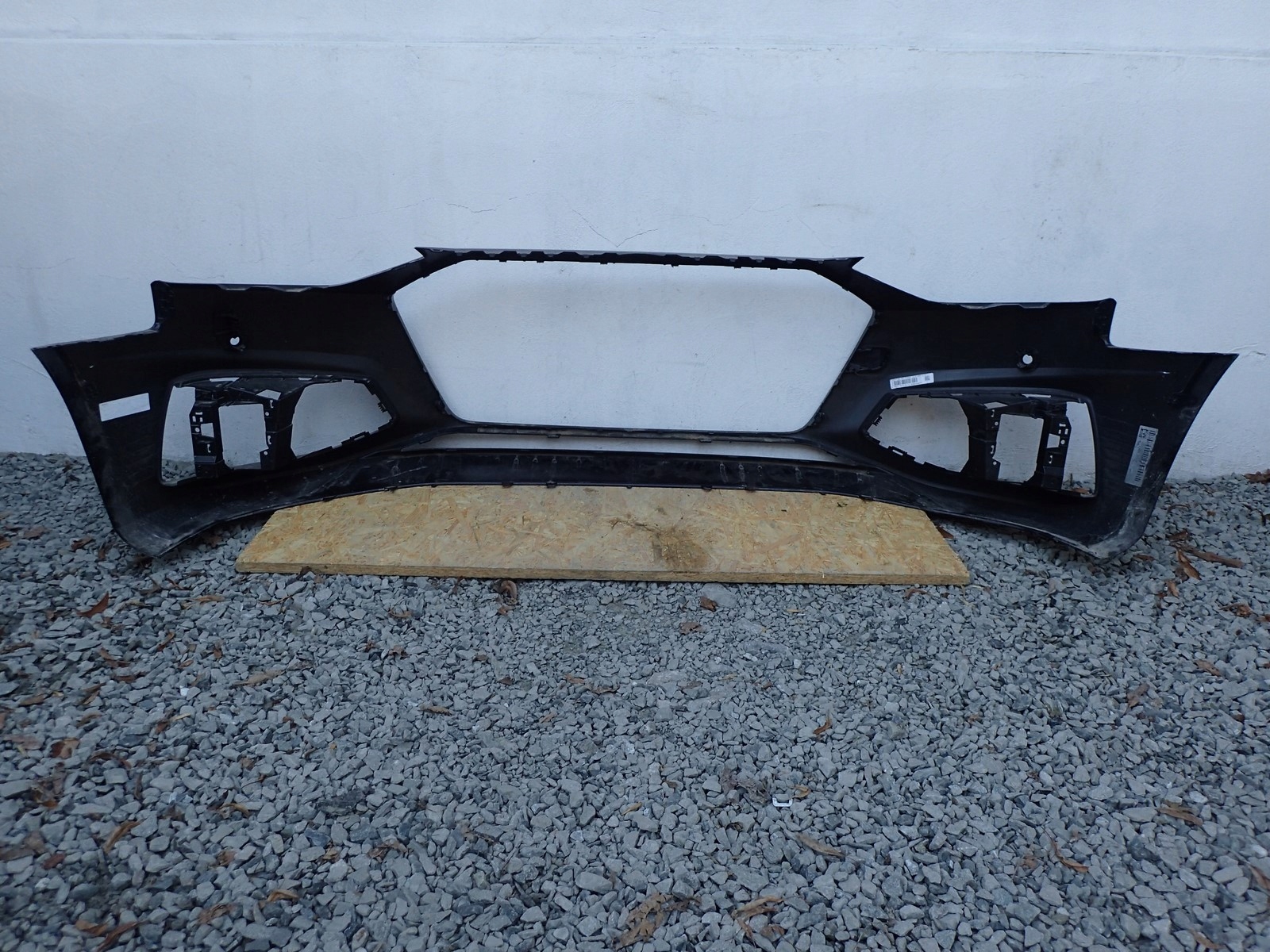 bumper front front AUDI A4 B9 8W LIFT 2019