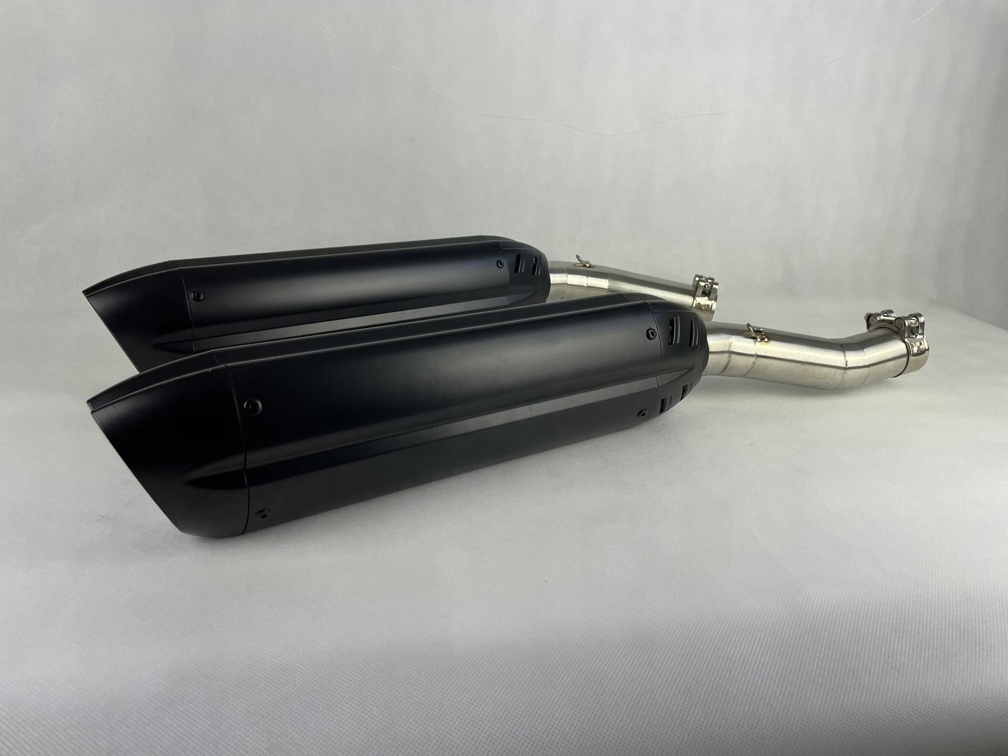 Výfuk Slip-on Yamaha R1 RN19 07-08r Kolektory Db