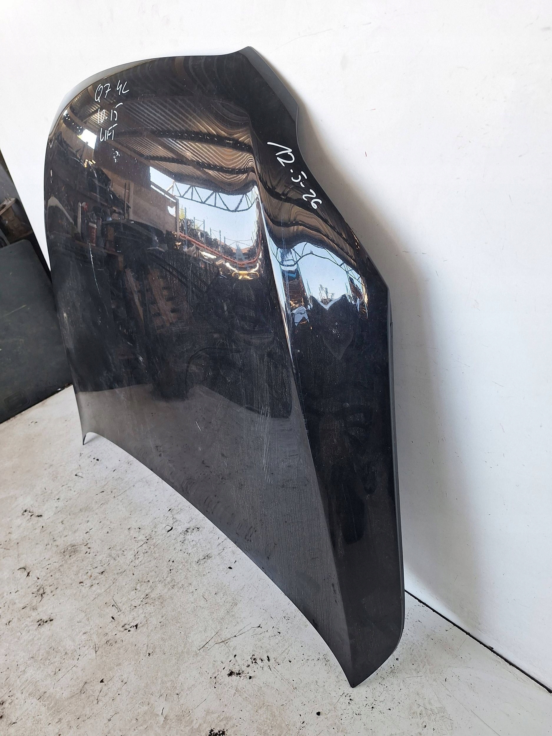 AUDI Q7 4L LIFT 10-15 bonnet