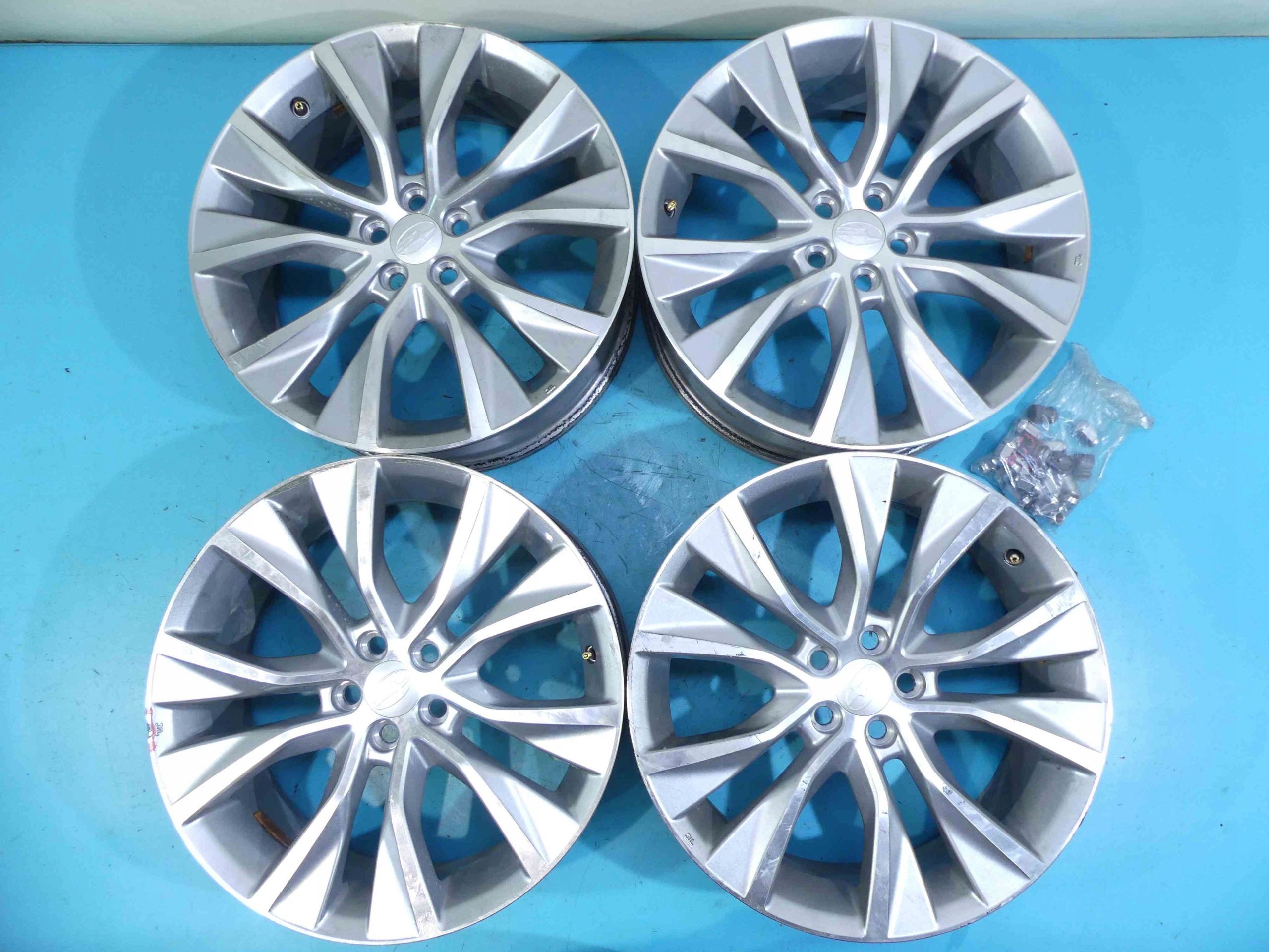 ЛИТІ ДИСКИ R18 7Jx100 Et48 SUBARU IMPREZA III GH