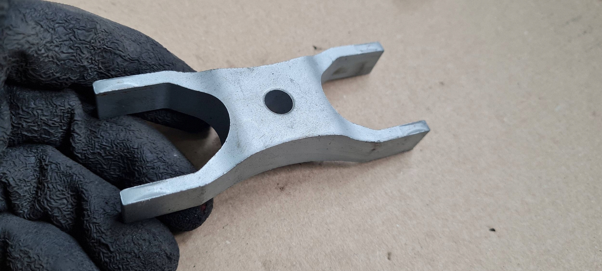 A4 B9 8W Halter Halter Einspritzdüse 2.0 TDI 04L216A A5 8W A6 Q5
