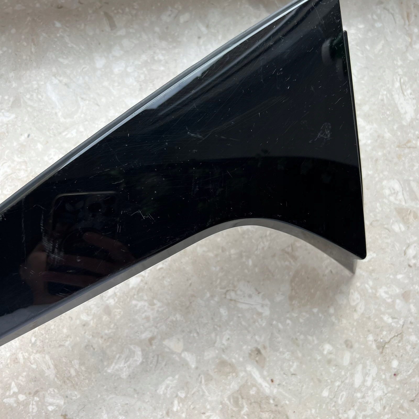FORD FOCUS MK4 2018-> KOMBI moulding bonnet left JX7B-442A93-D