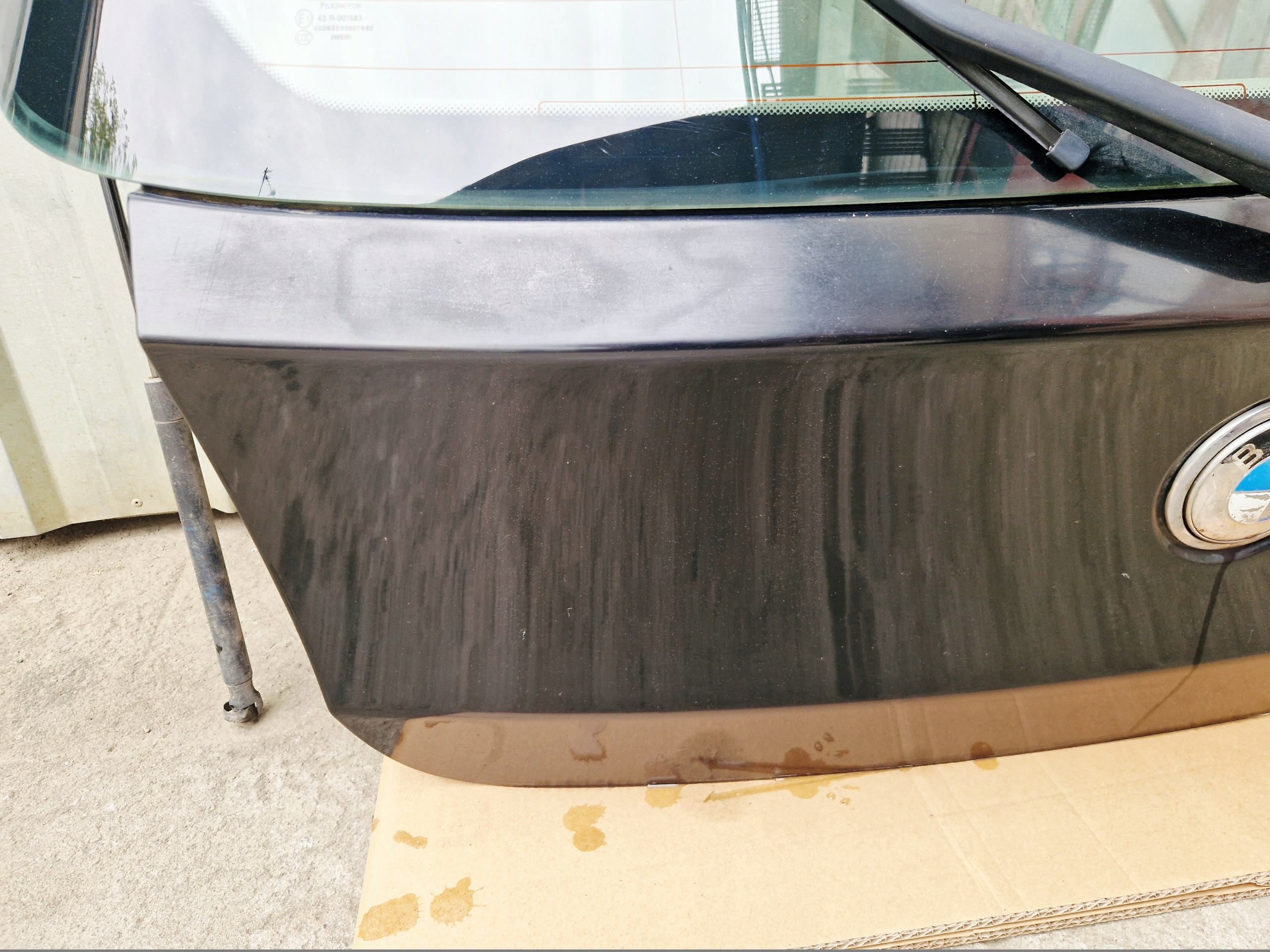 BMW E81 E87 trunk door boot black colour 668