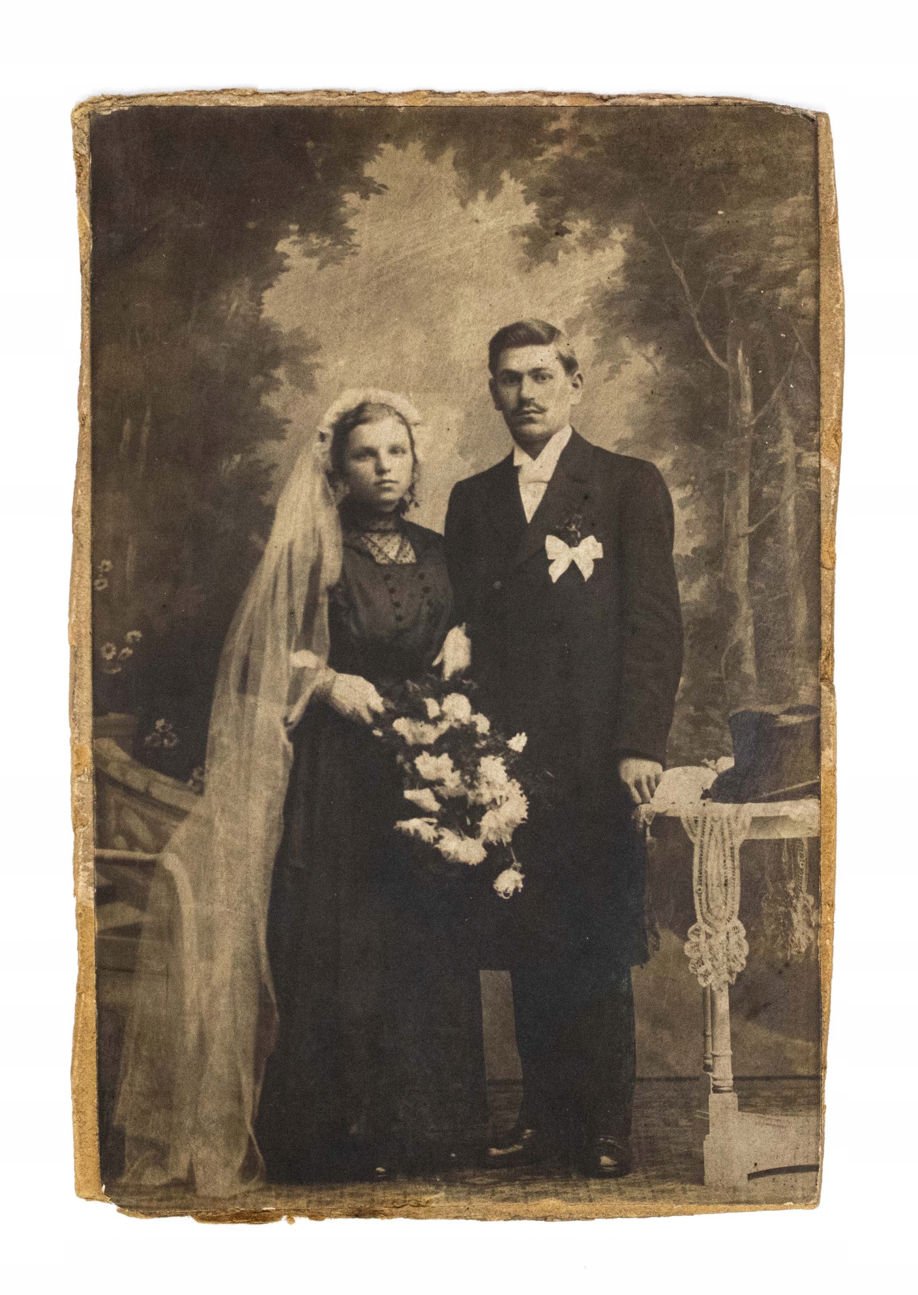 STARA FOTOGRAFIA - ZDJĘCIE ŚLUBNE, MŁODA PARA