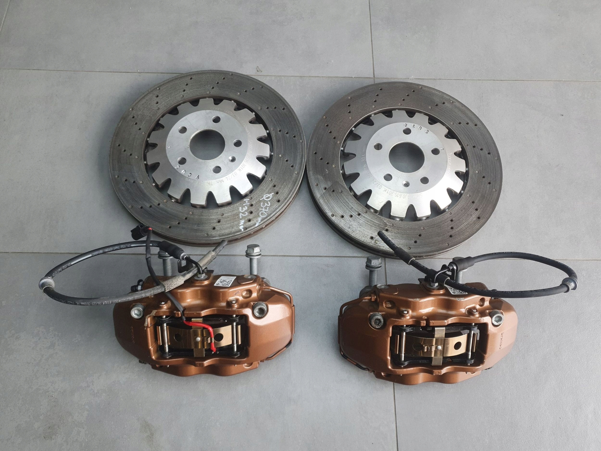 Cupra Formentor discs calipers front 8J0615301K 5FA615124D 5FA615123D