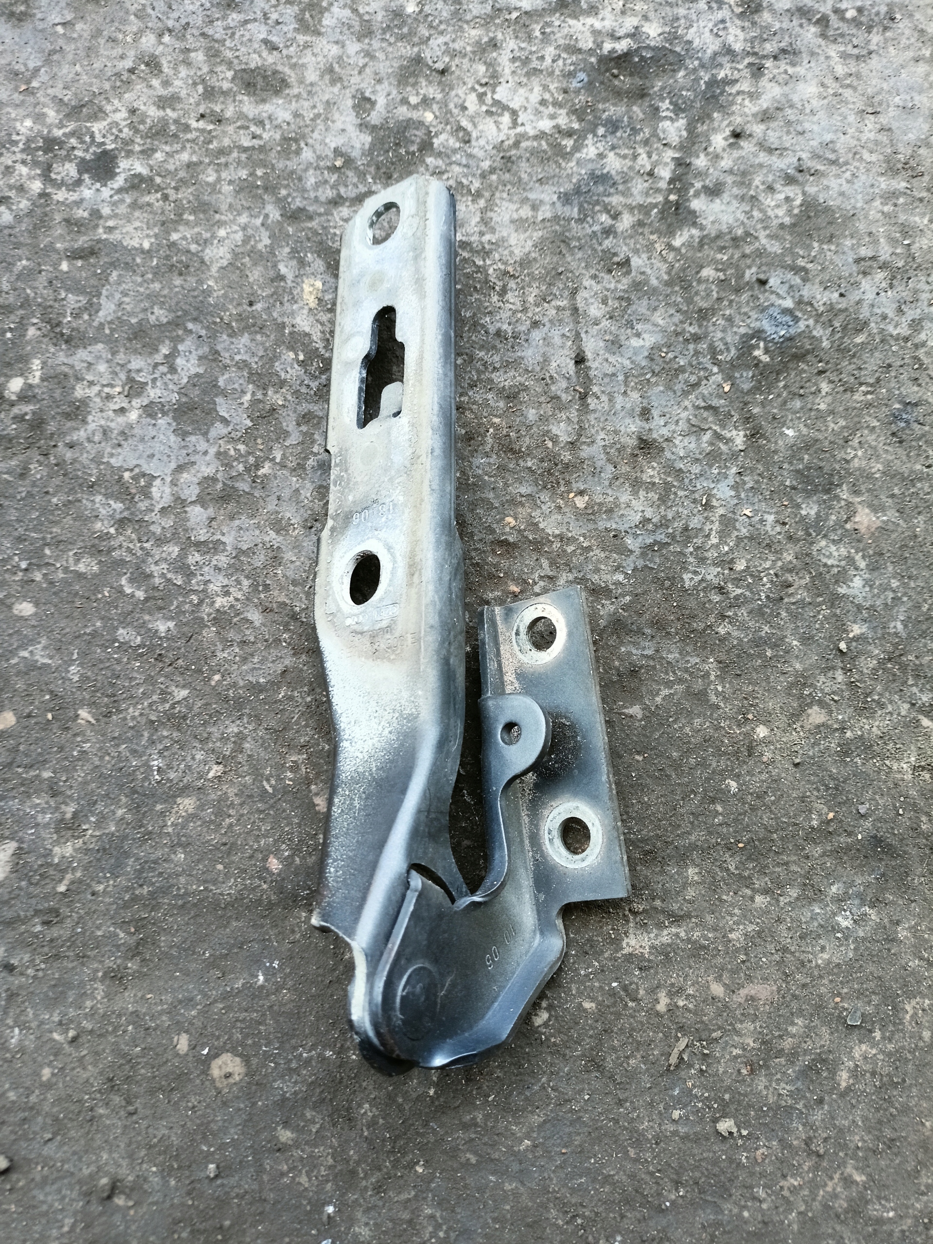 Cerniere cofano AUDI A4 B7 LX7Z KOMPLET