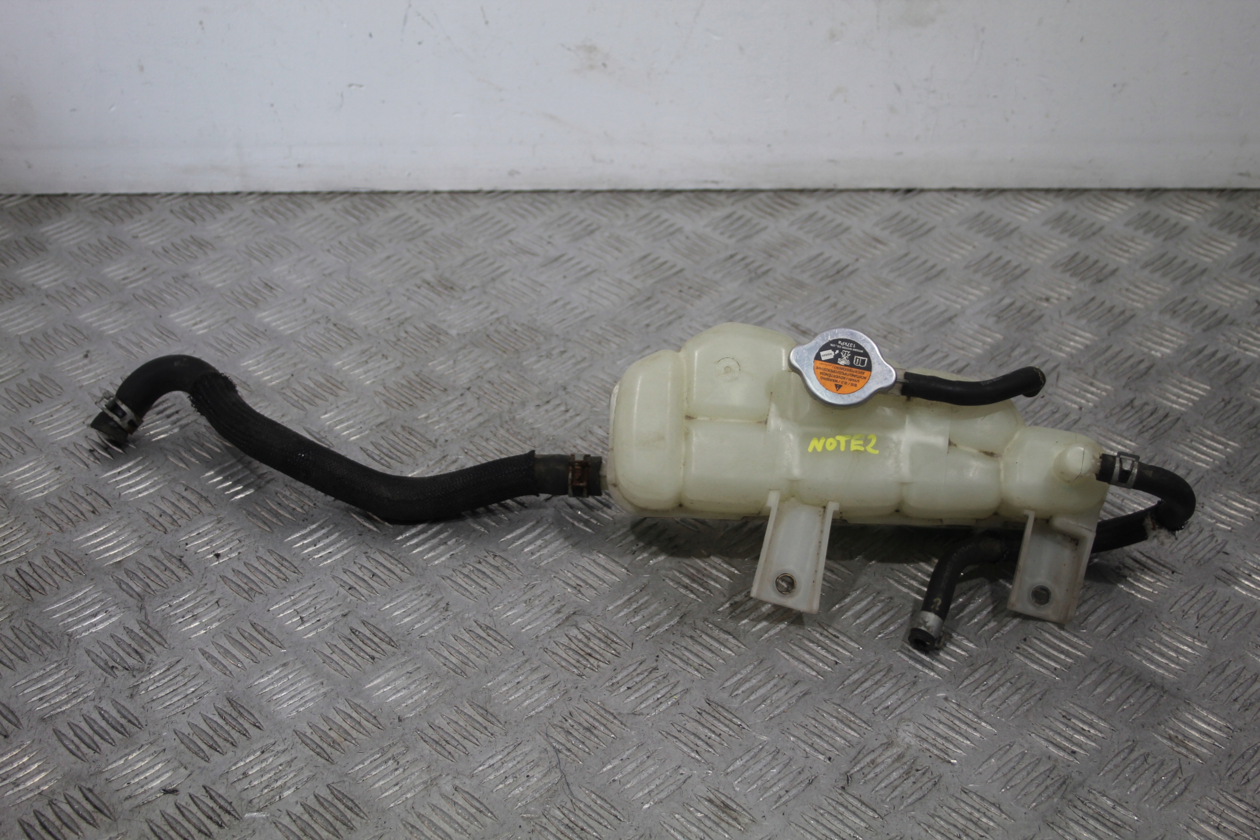 water tank NISSAN NOTE II 2 E12