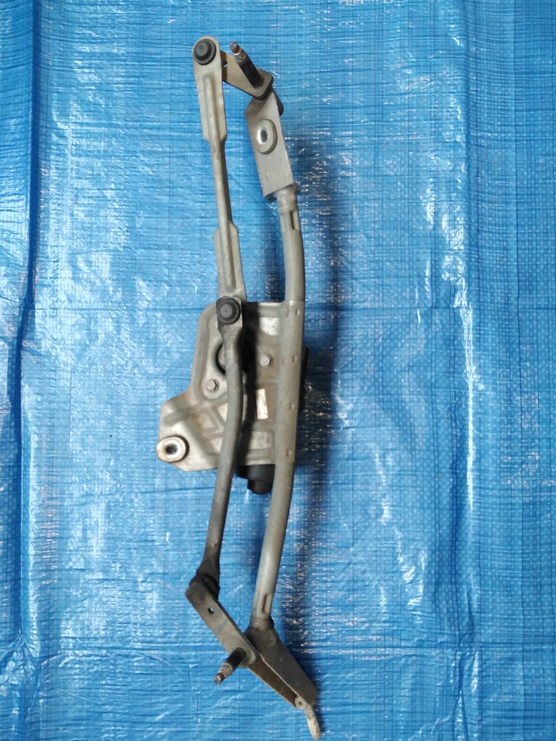 Volvo XC90 Lift Mechanizm wycieraczek przód anglik