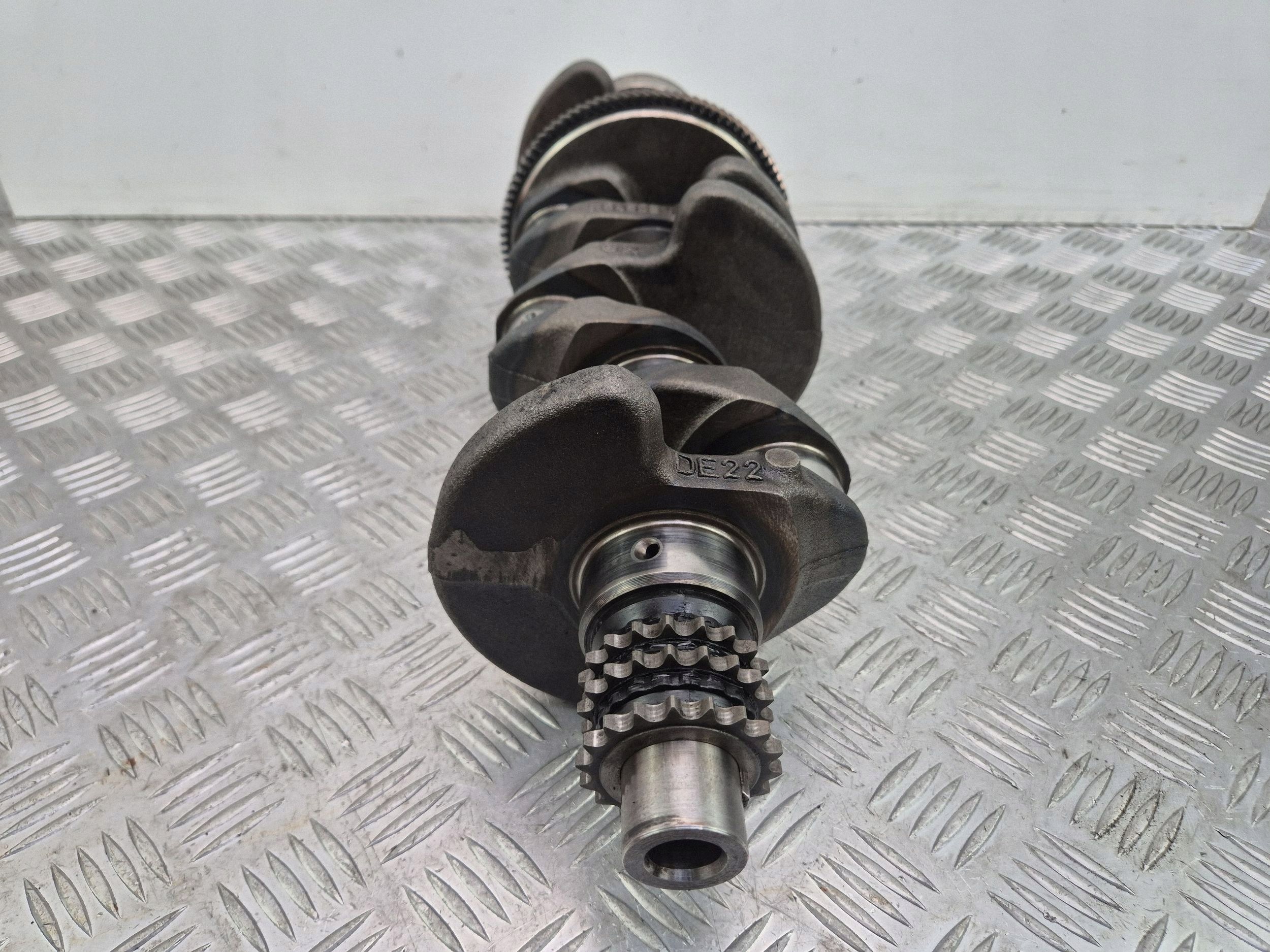 crank Mercedes C220 CDI W204 OM646.811 R64603