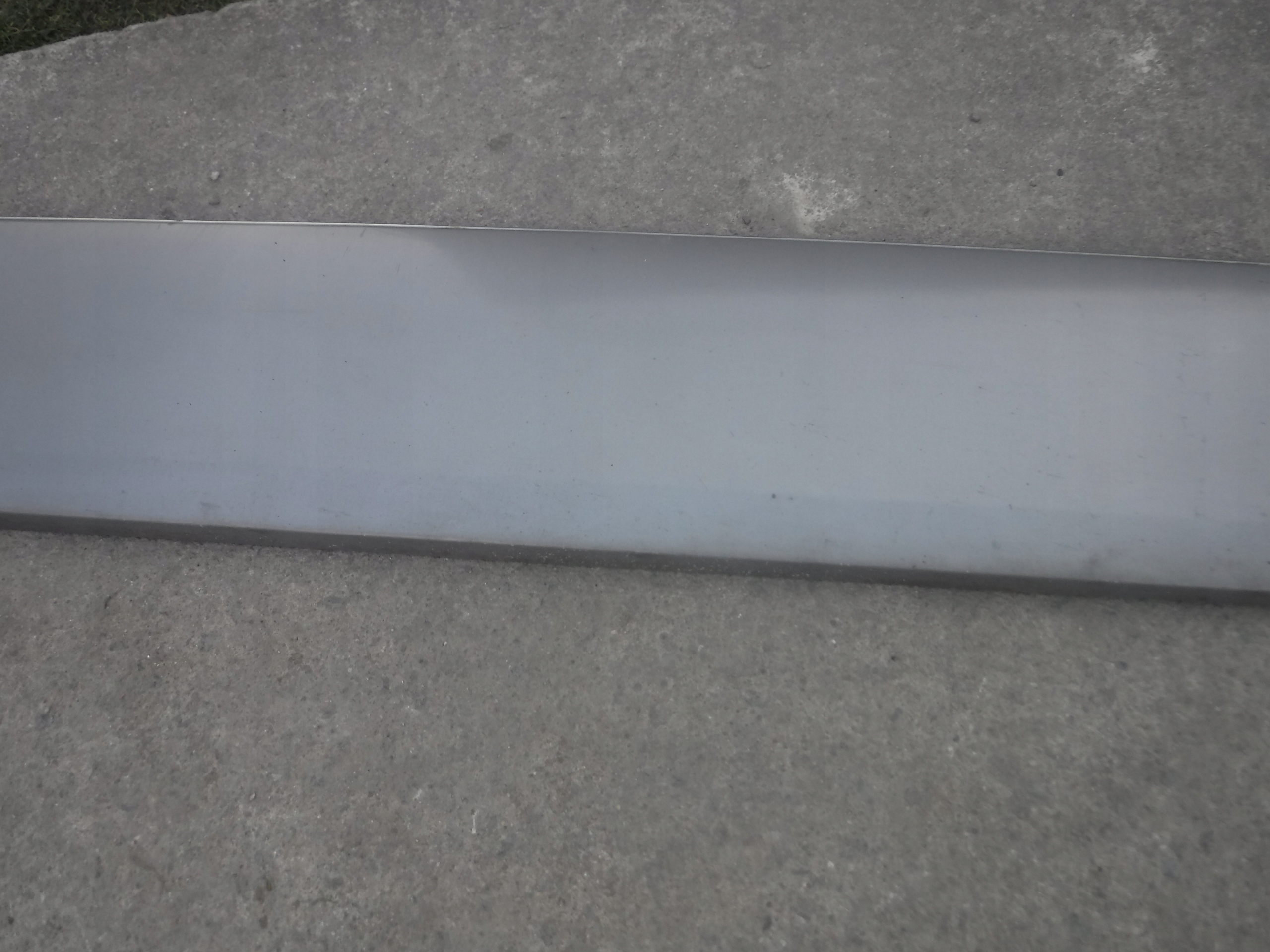 MERCEDES W124 moulding SZEROKA door front CHROM