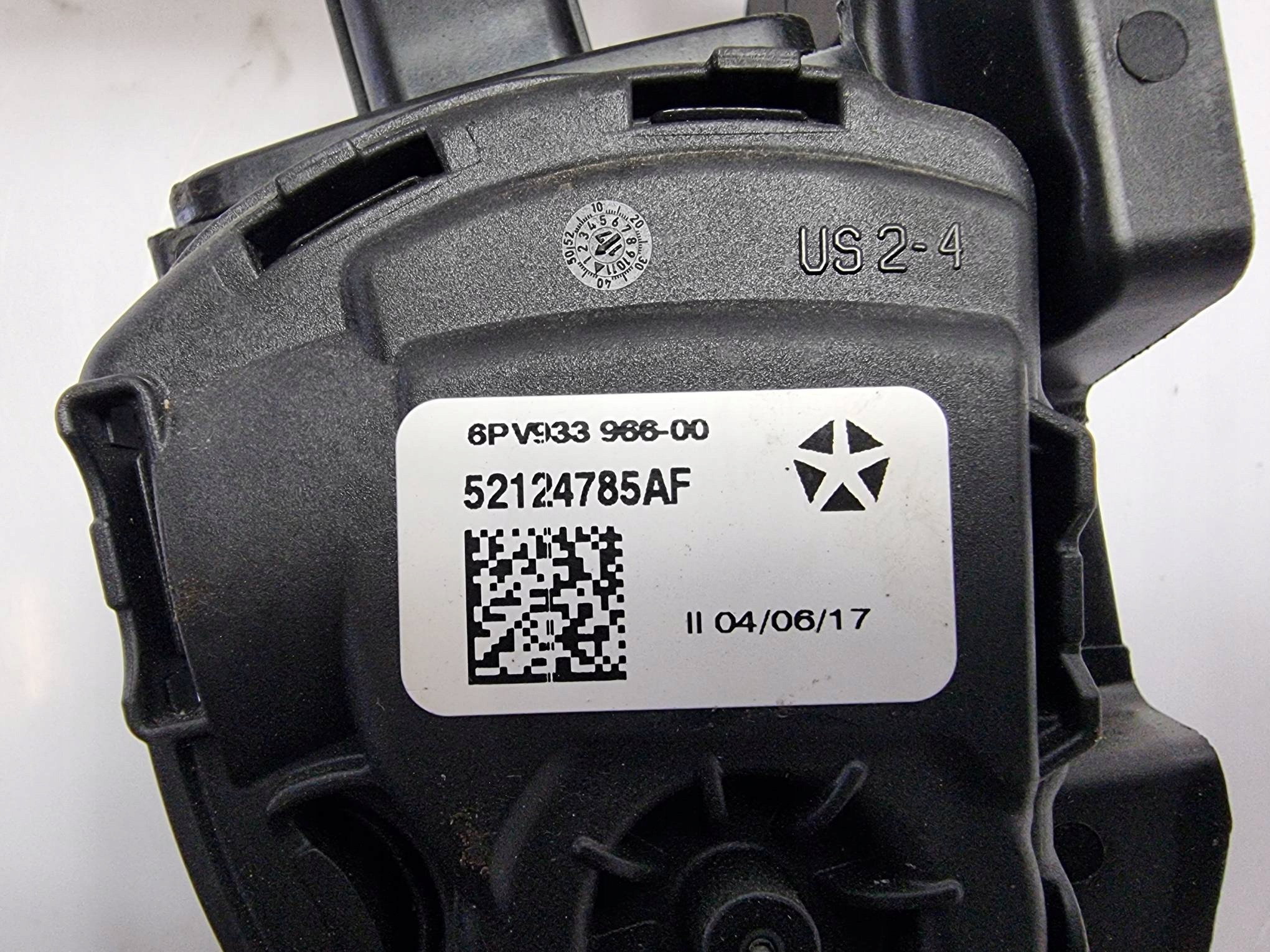 PEDAL 52124785AF DODGE DURANGO III