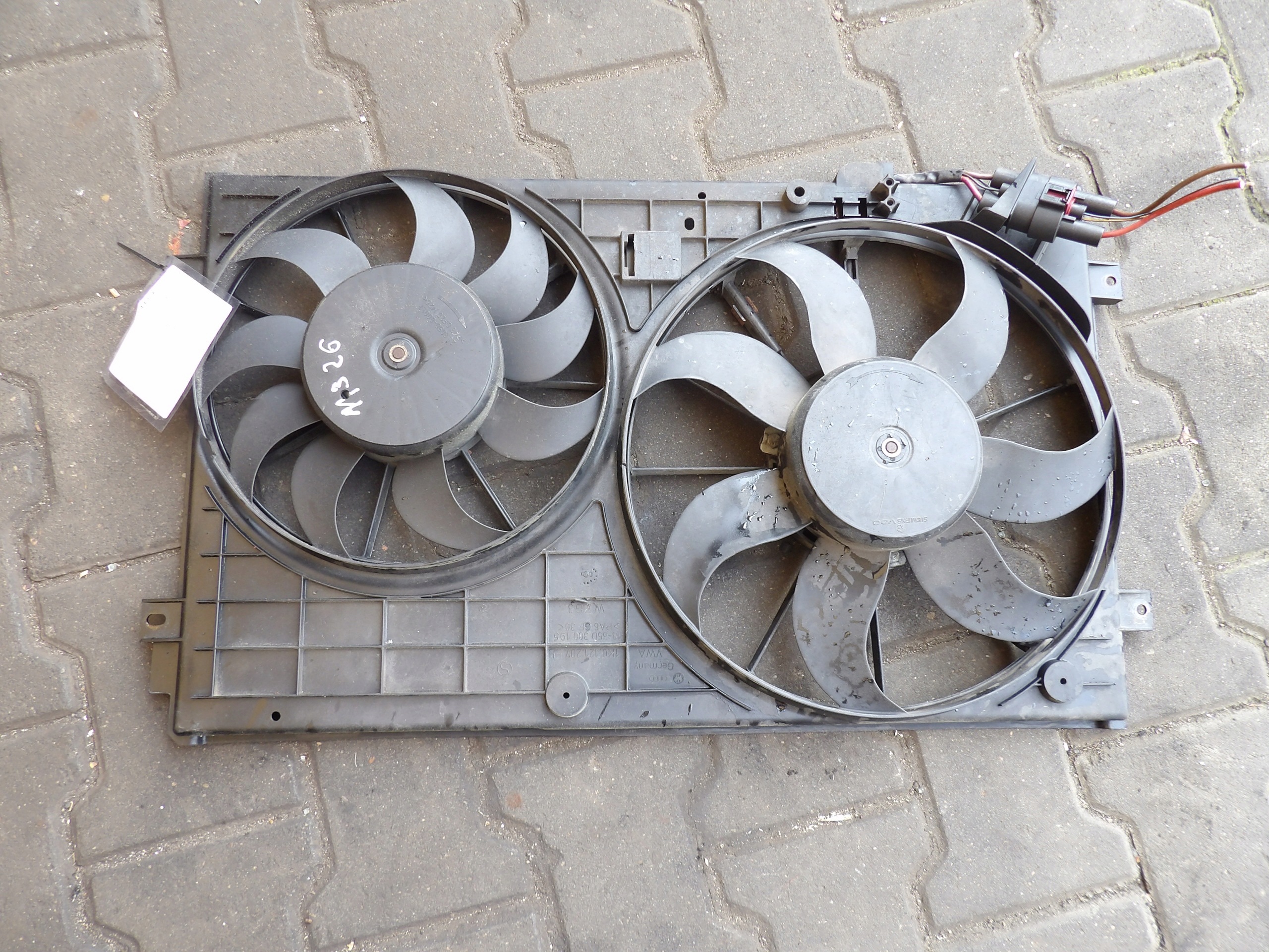VW Golf VI 1,4 TSI ventilátor chladiče