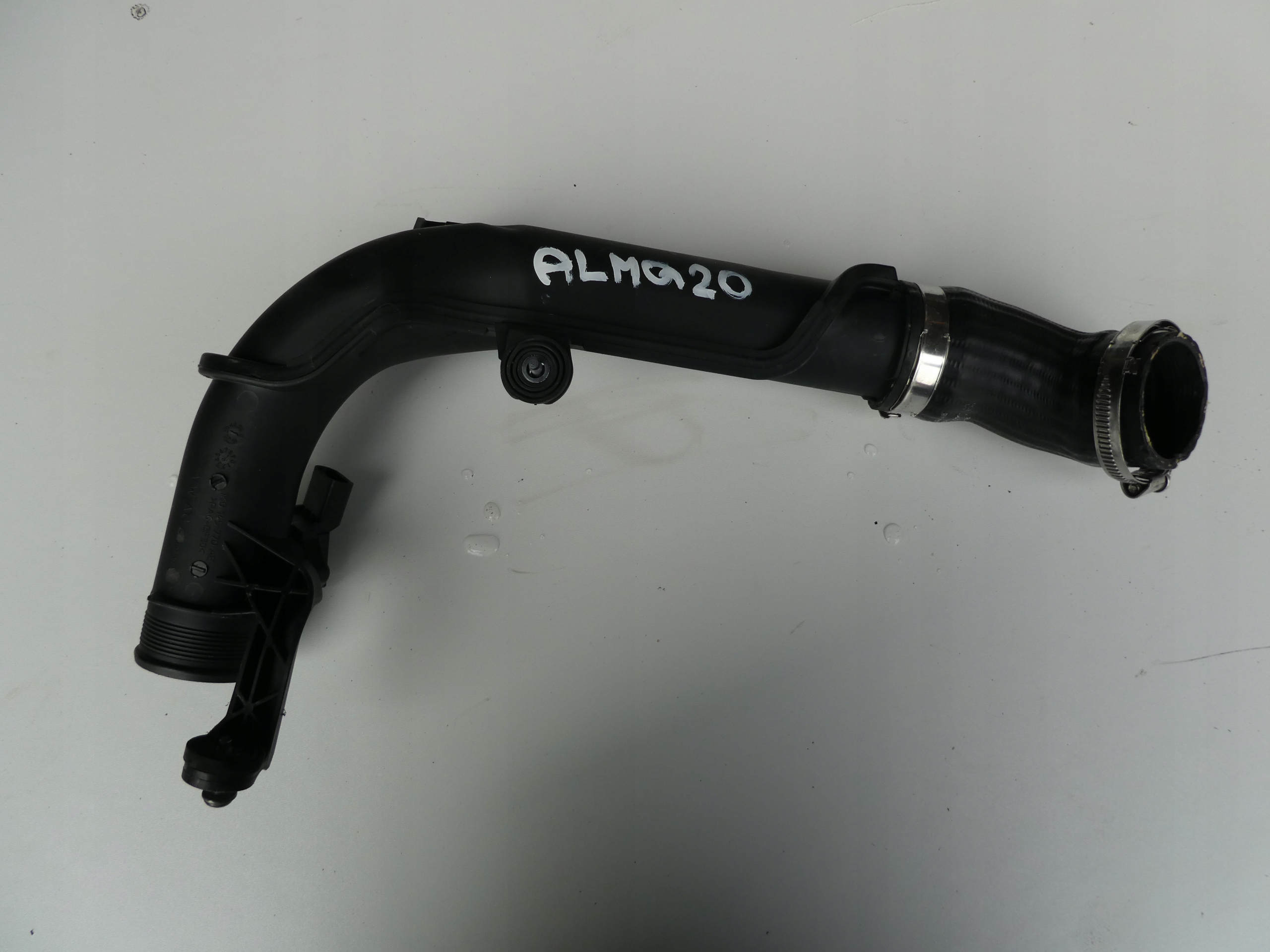 AUDI VW SEAT SKODA pipe air 1K0145770AE
