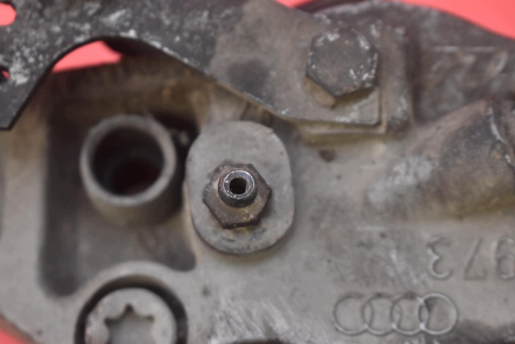 caliper brake left front AUDI A6 C5 3.0 V6 220 KM LIFT 01-04