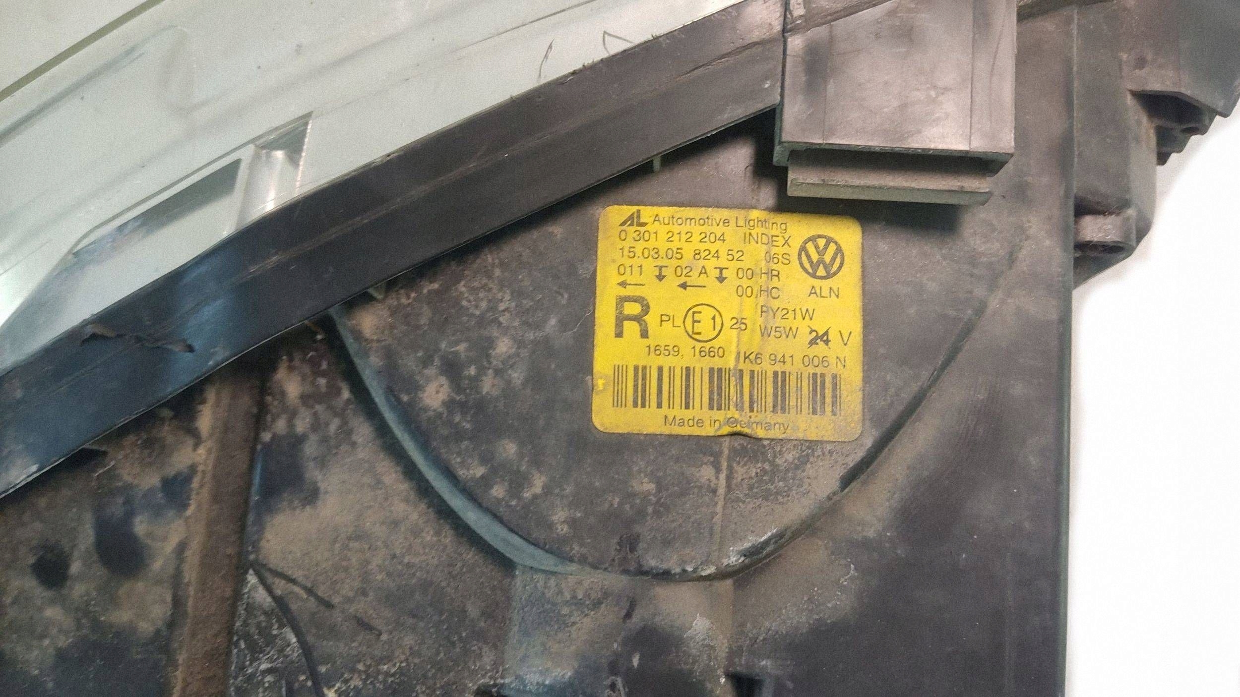 light front right VOLKSWAGEN GOLF V