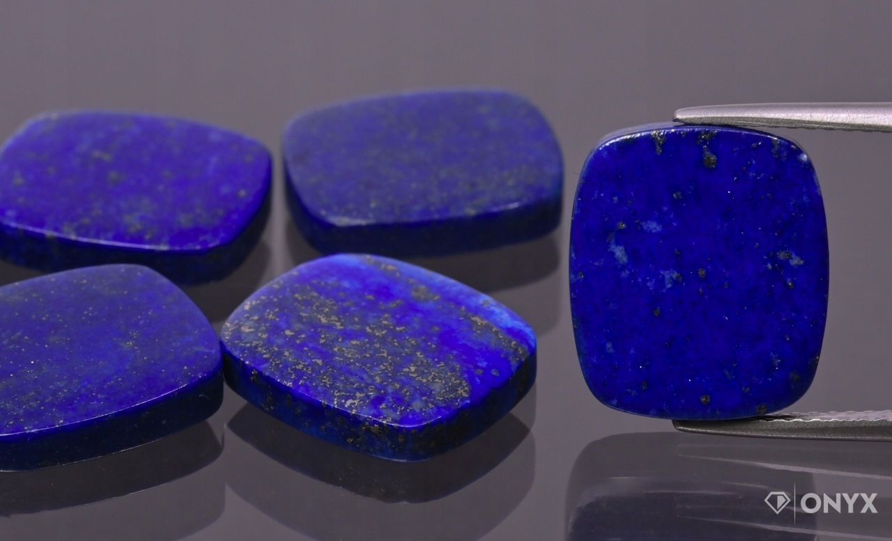 Lapis lazuli A destička cushion 16x14 mm