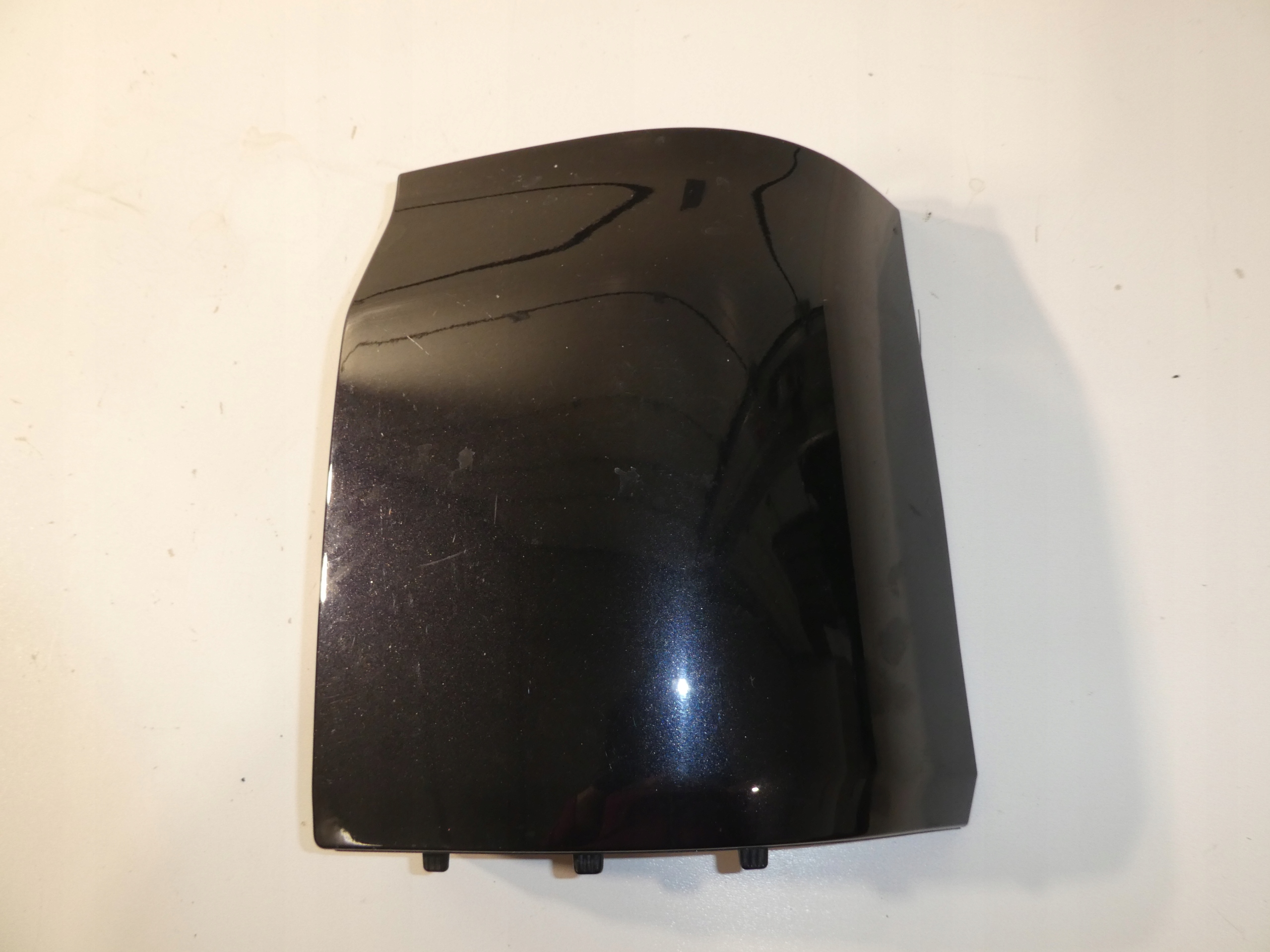 VW T5 Ecke der Stoßstange rechts heck 7H0807322A