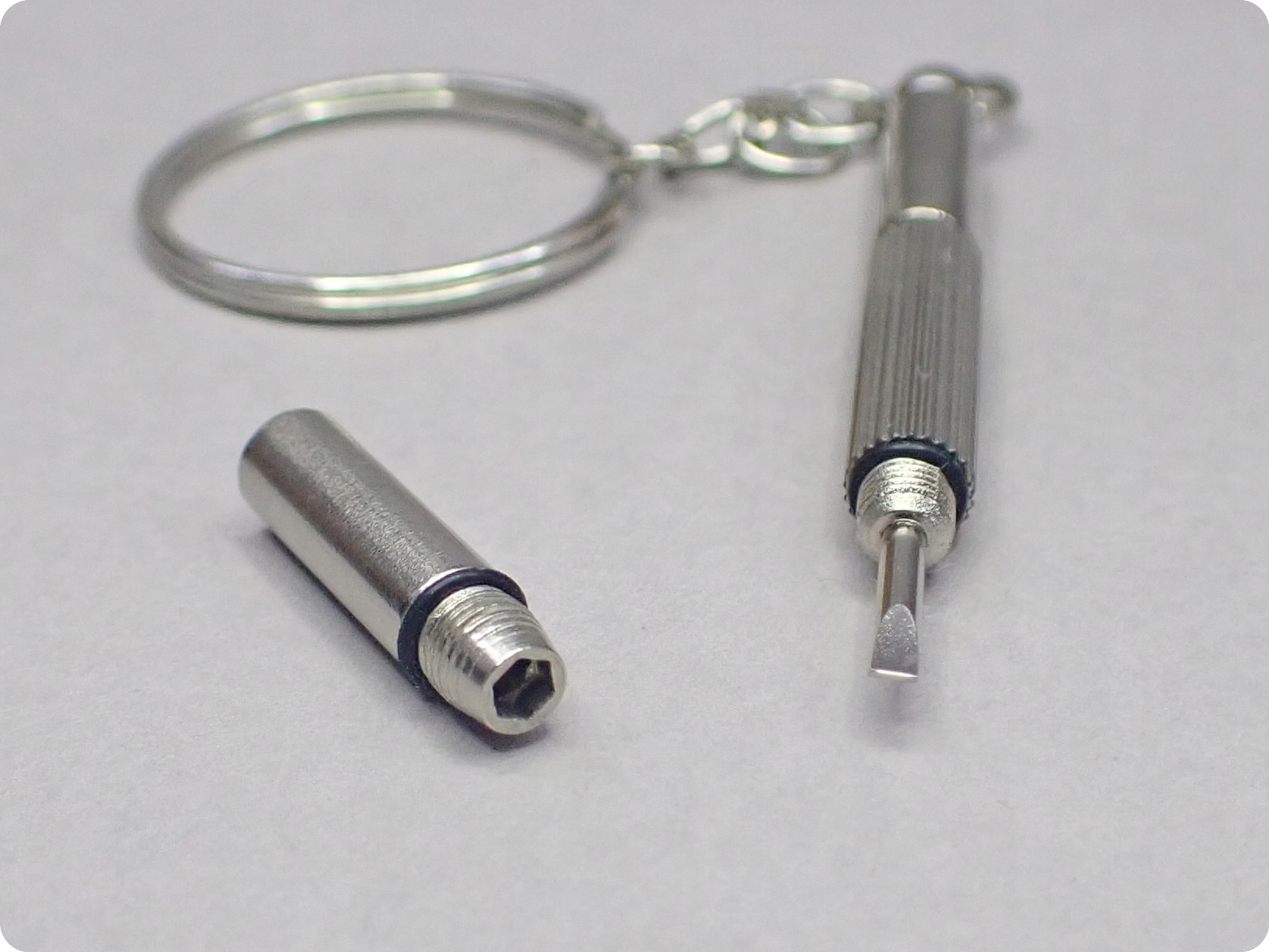 MINI ŚRUBOKRĘT 4w1 BRELOK Marka AnnA's14