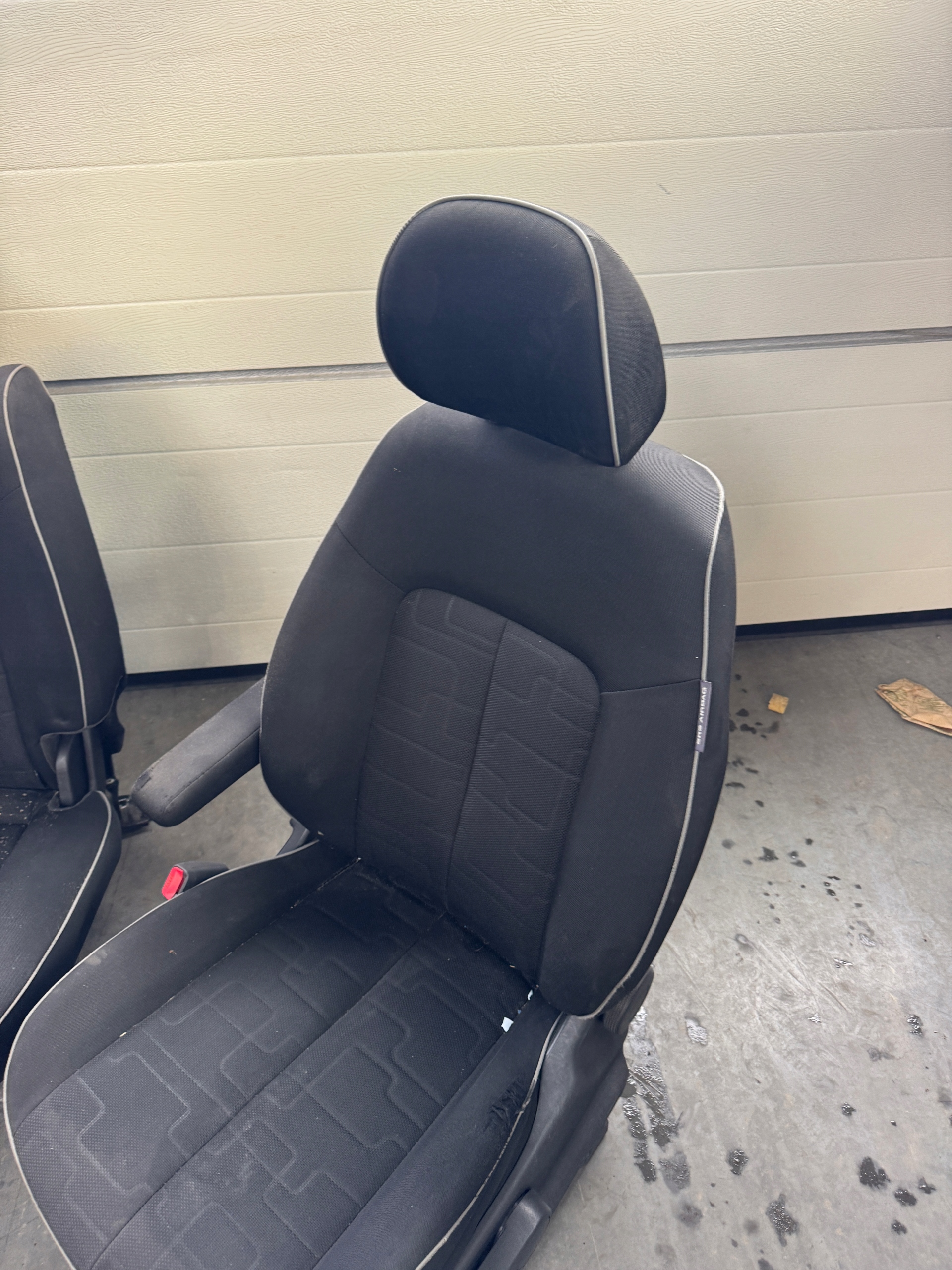 kia VENGA кресла перед зад комплект