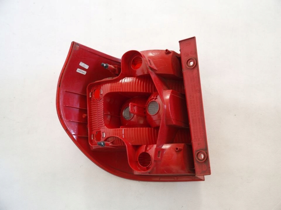 Skoda Yeti light right rear right rear part 10-12r 5L0945112