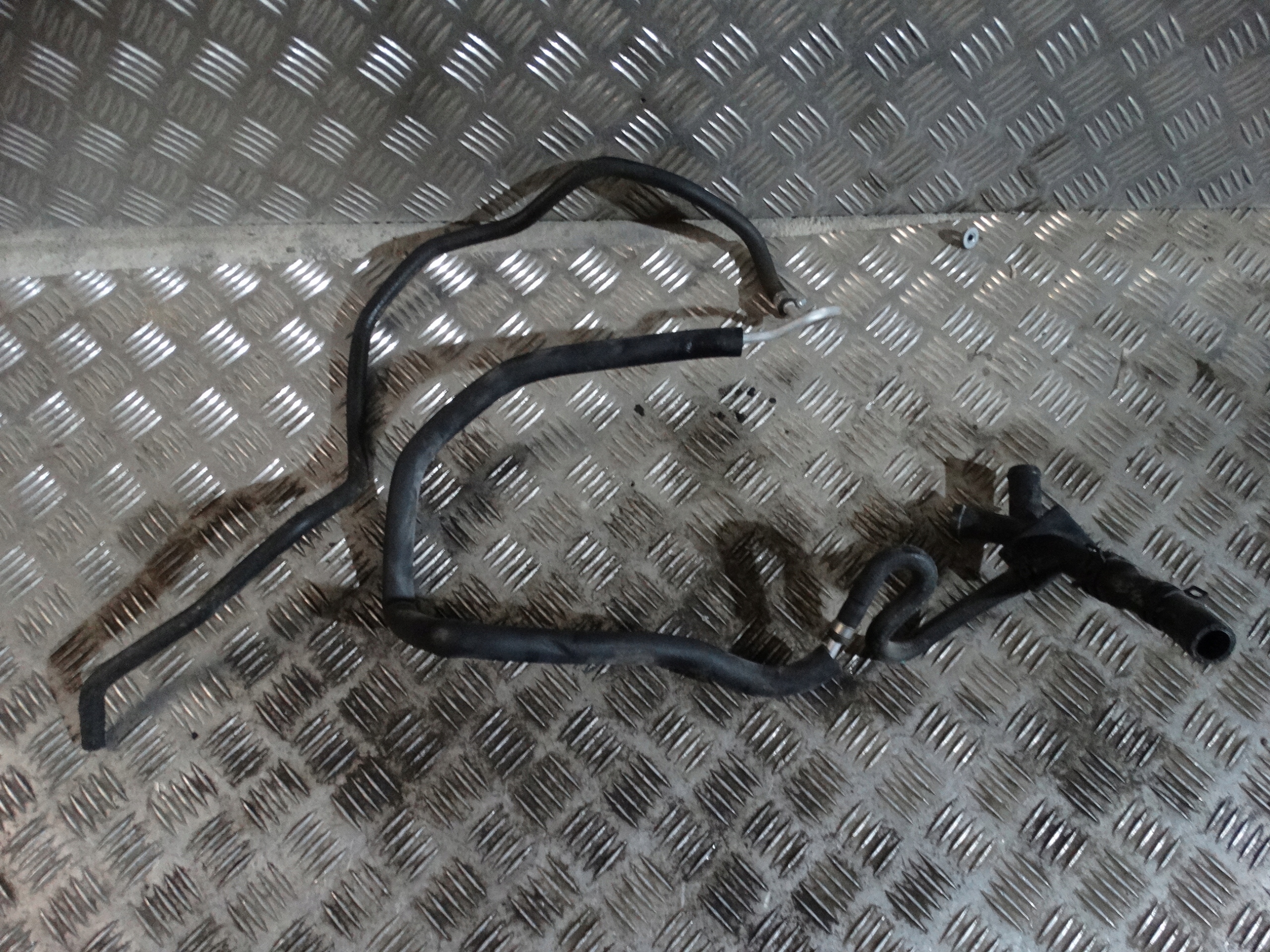 IDEALNY prijenos vode MERCEDES W166 W292 1