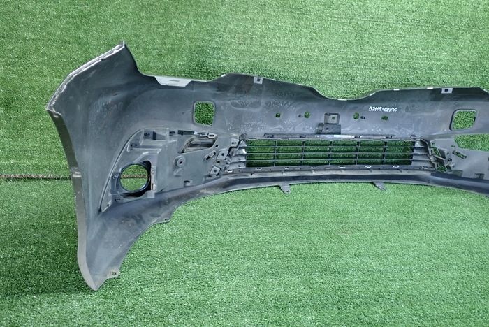 TOYOTA AURIS LIFT 15- nárazník přední předek