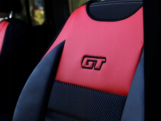 Maty skórzane GT Komplet przód czarne Audi Przeznaczenie przednie fotele