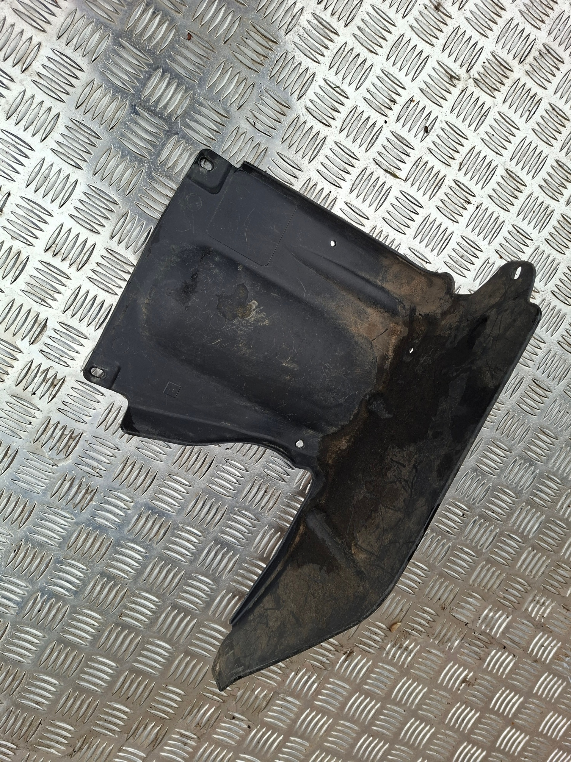 cover below engine right FIAT DOBLO II 00518329300E