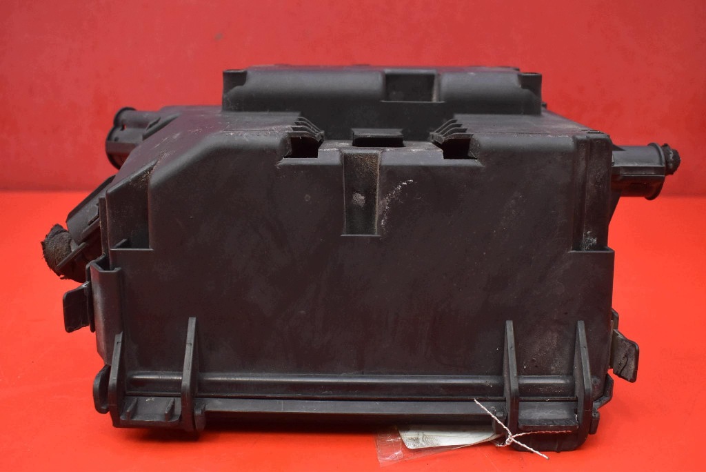 Module fusibles OPEL CORSA D 1.2 16V 80 KM 06-11 +PIN