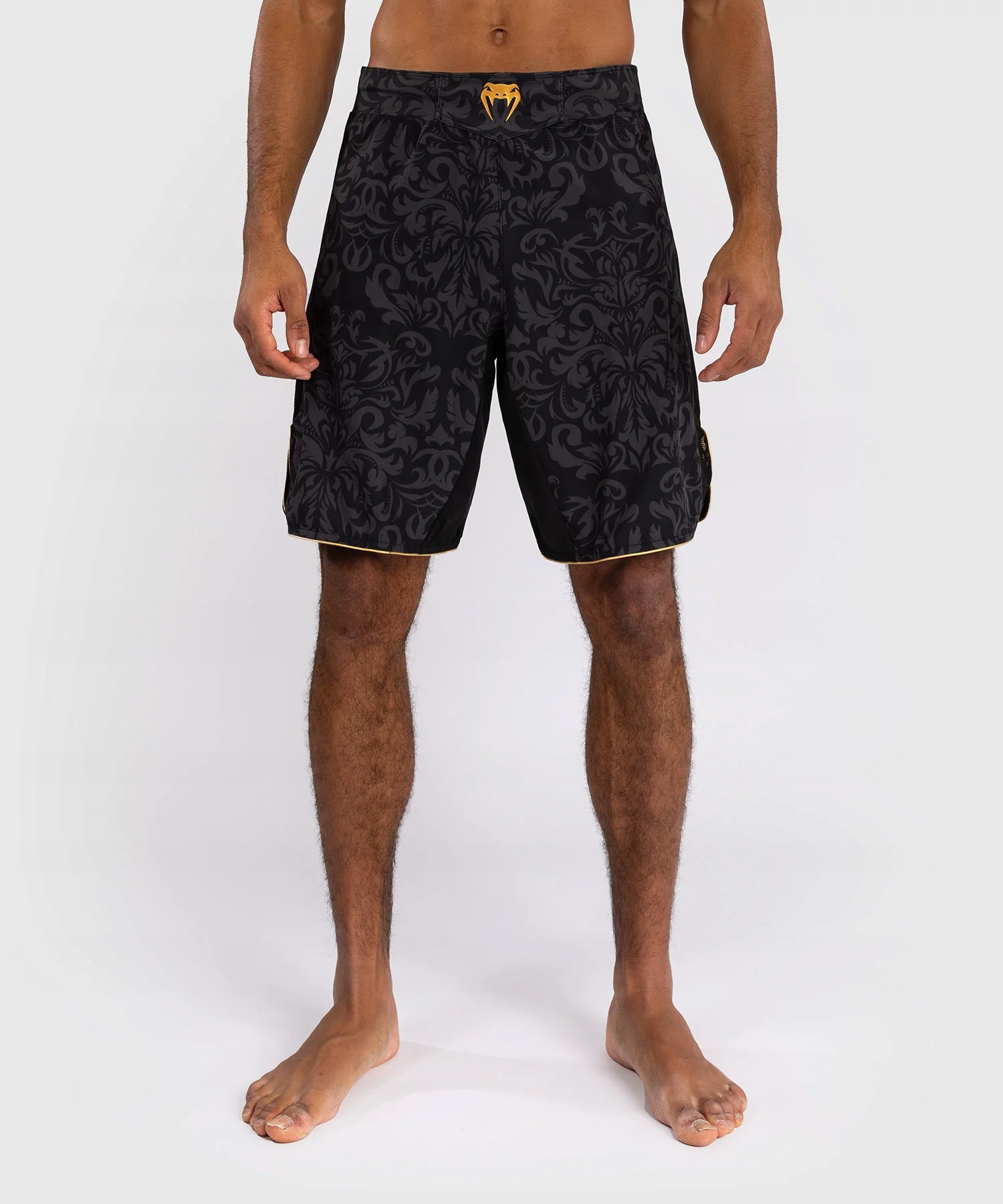 Venum x Ilia Topuria Unmatched Spodenki Mma Fightshorts Black/Gold L